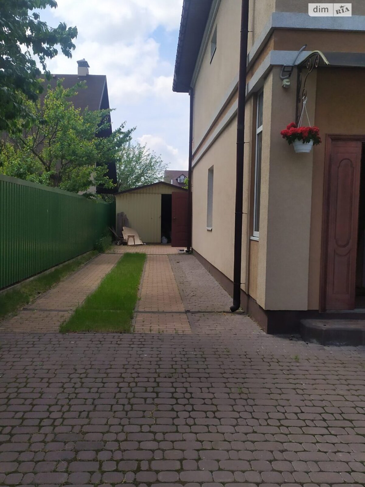 двоповерховий будинок з ремонтом, 233.8 кв. м, цегла. Продаж у Ворзелі фото 1 двоповерховий будинок з ремонтом, 233.8 кв. м, цегла. Продаж у Ворзелі фото 1