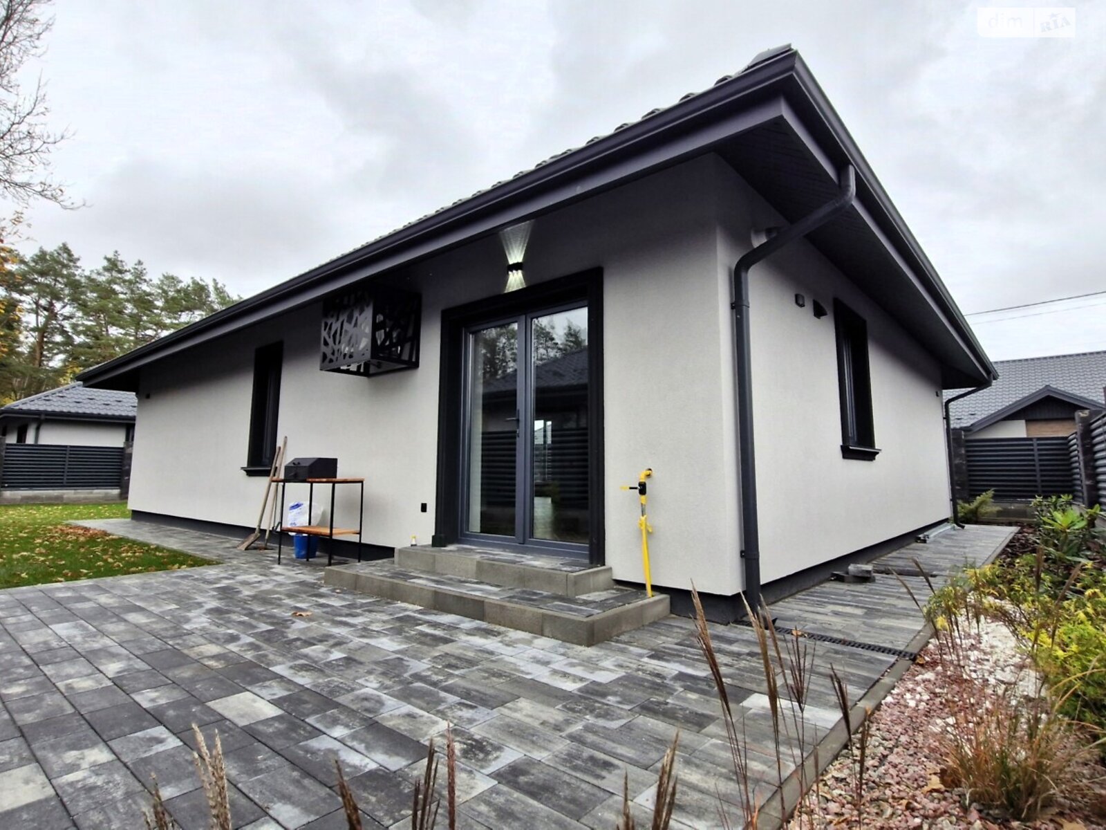 одноповерховий будинок з меблями, 100 кв. м, газобетон. Продаж у Ворзелі фото 1 одноповерховий будинок з меблями, 100 кв. м, газобетон. Продаж у Ворзелі фото 1