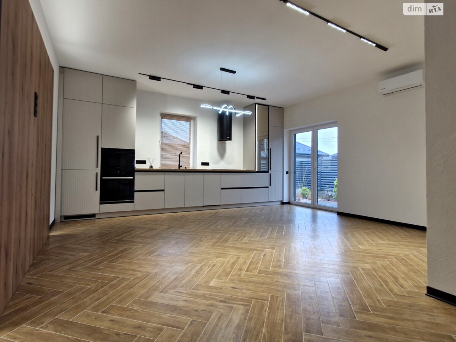 одноповерховий будинок з меблями, 100 кв. м, газобетон. Продаж у Ворзелі фото 1 одноповерховий будинок з меблями, 100 кв. м, газобетон. Продаж у Ворзелі фото 1