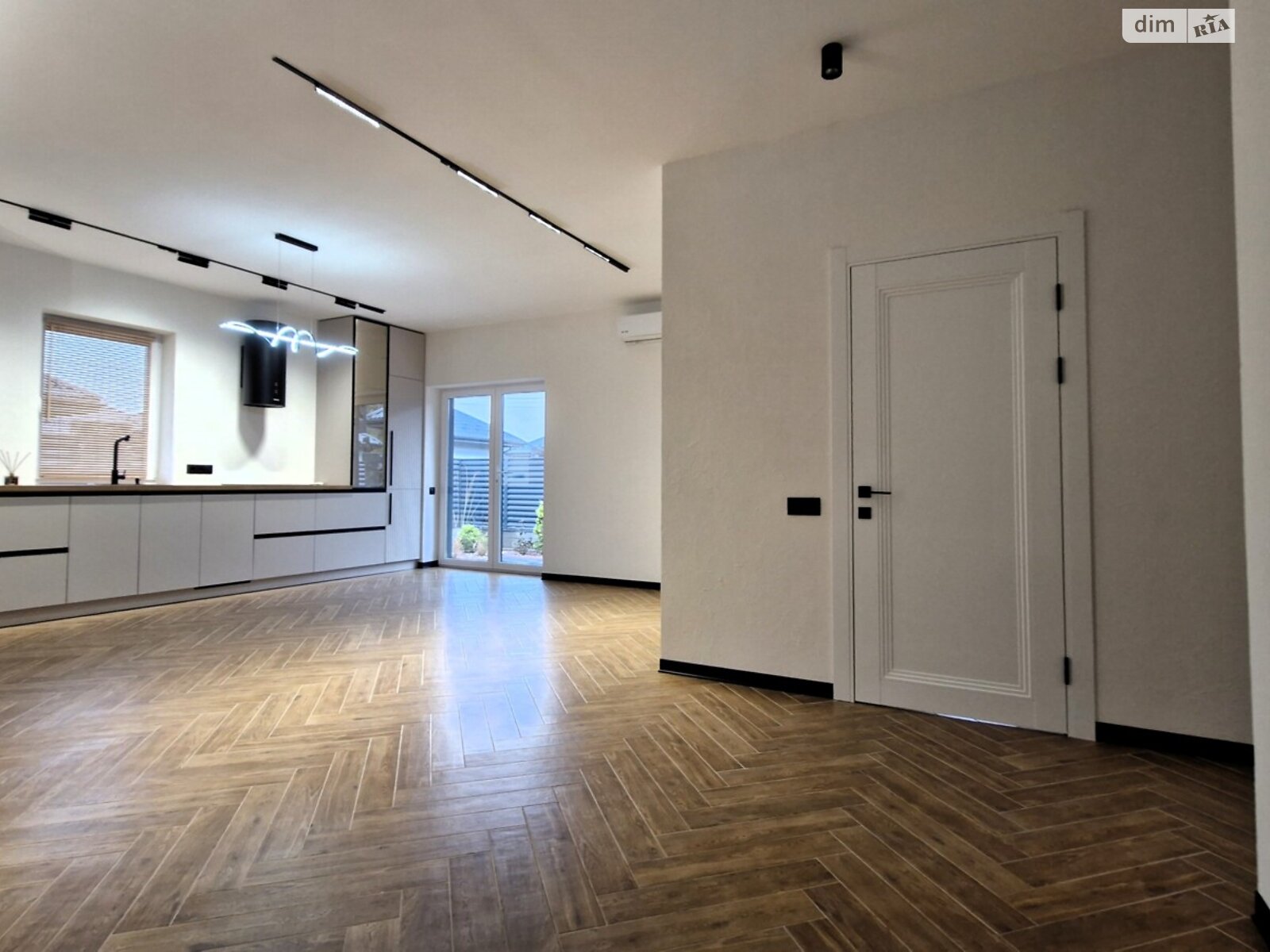 одноповерховий будинок з меблями, 100 кв. м, газобетон. Продаж у Ворзелі фото 1 одноповерховий будинок з меблями, 100 кв. м, газобетон. Продаж у Ворзелі фото 1