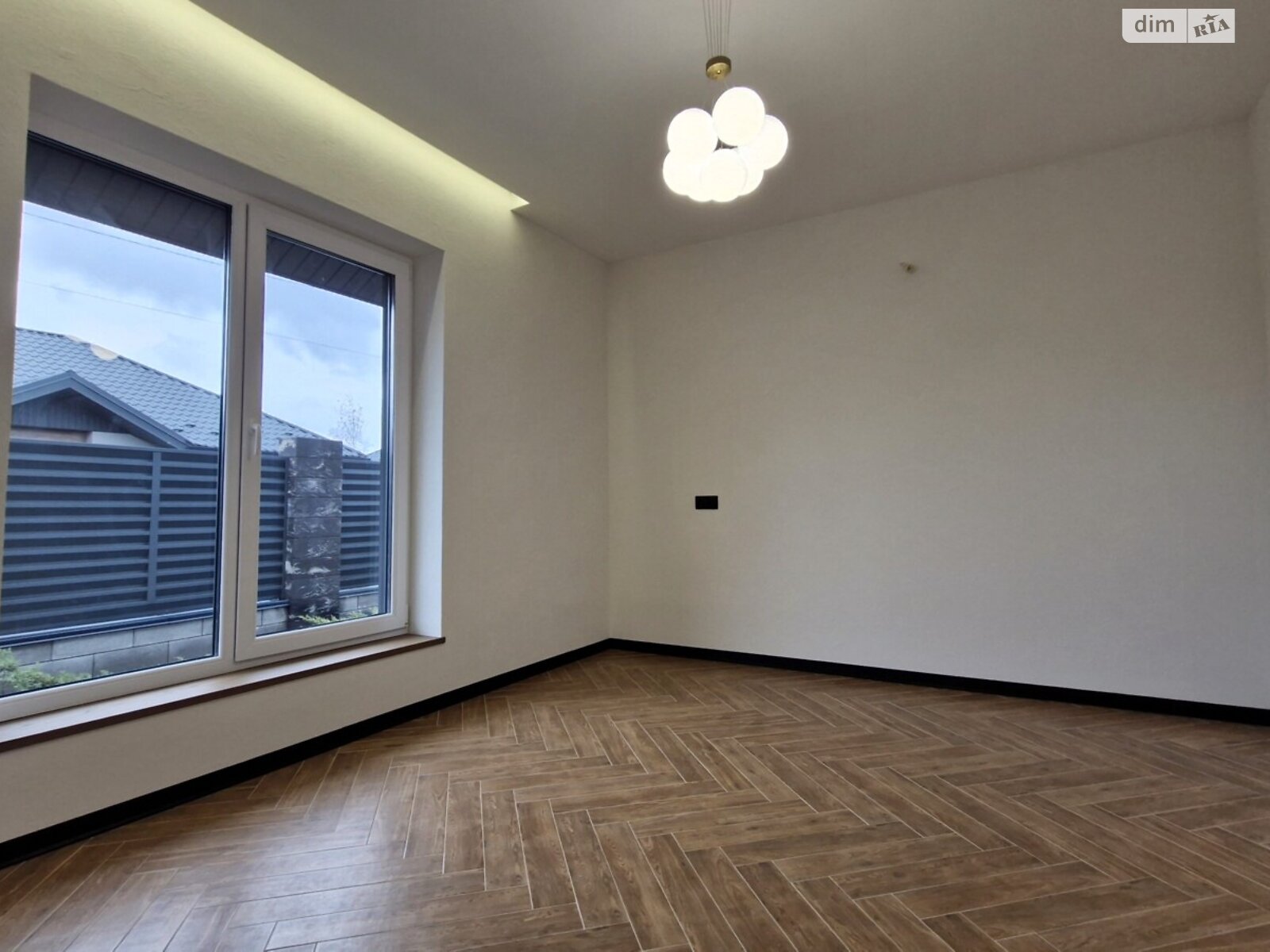 одноповерховий будинок з меблями, 100 кв. м, газобетон. Продаж у Ворзелі фото 1 одноповерховий будинок з меблями, 100 кв. м, газобетон. Продаж у Ворзелі фото 1