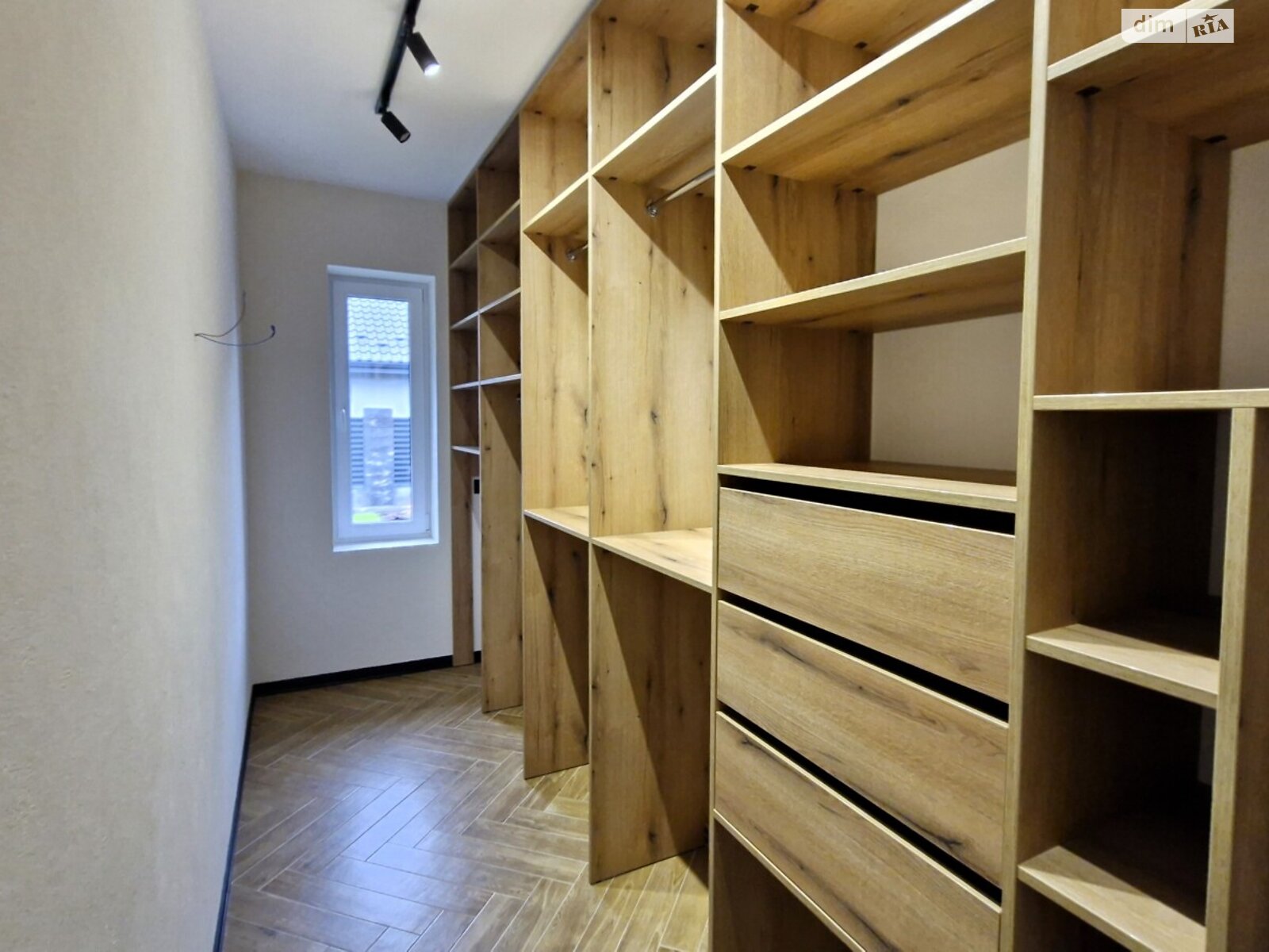 одноповерховий будинок з меблями, 100 кв. м, газобетон. Продаж у Ворзелі фото 1 одноповерховий будинок з меблями, 100 кв. м, газобетон. Продаж у Ворзелі фото 1