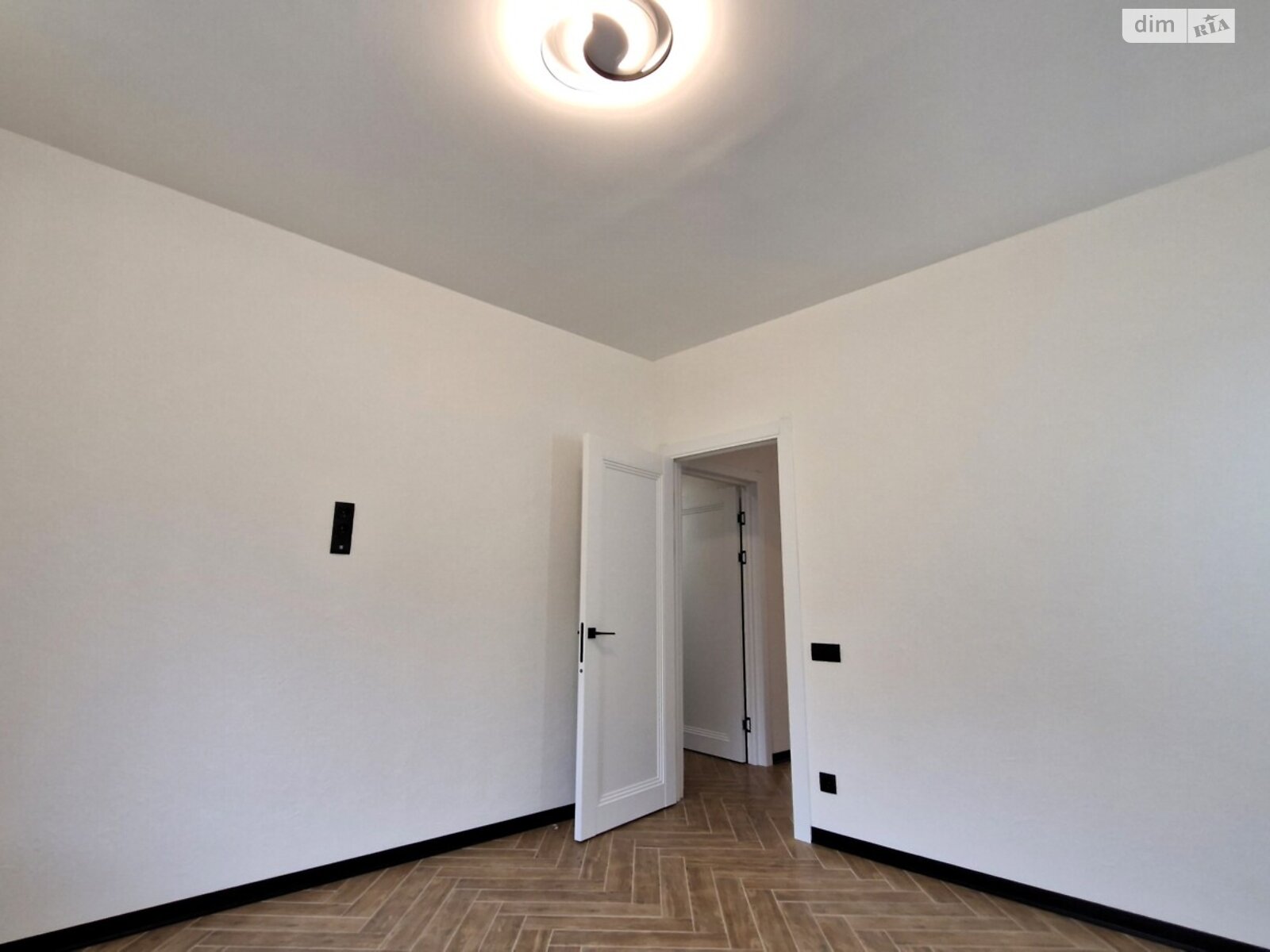 одноповерховий будинок з меблями, 100 кв. м, газобетон. Продаж у Ворзелі фото 1 одноповерховий будинок з меблями, 100 кв. м, газобетон. Продаж у Ворзелі фото 1