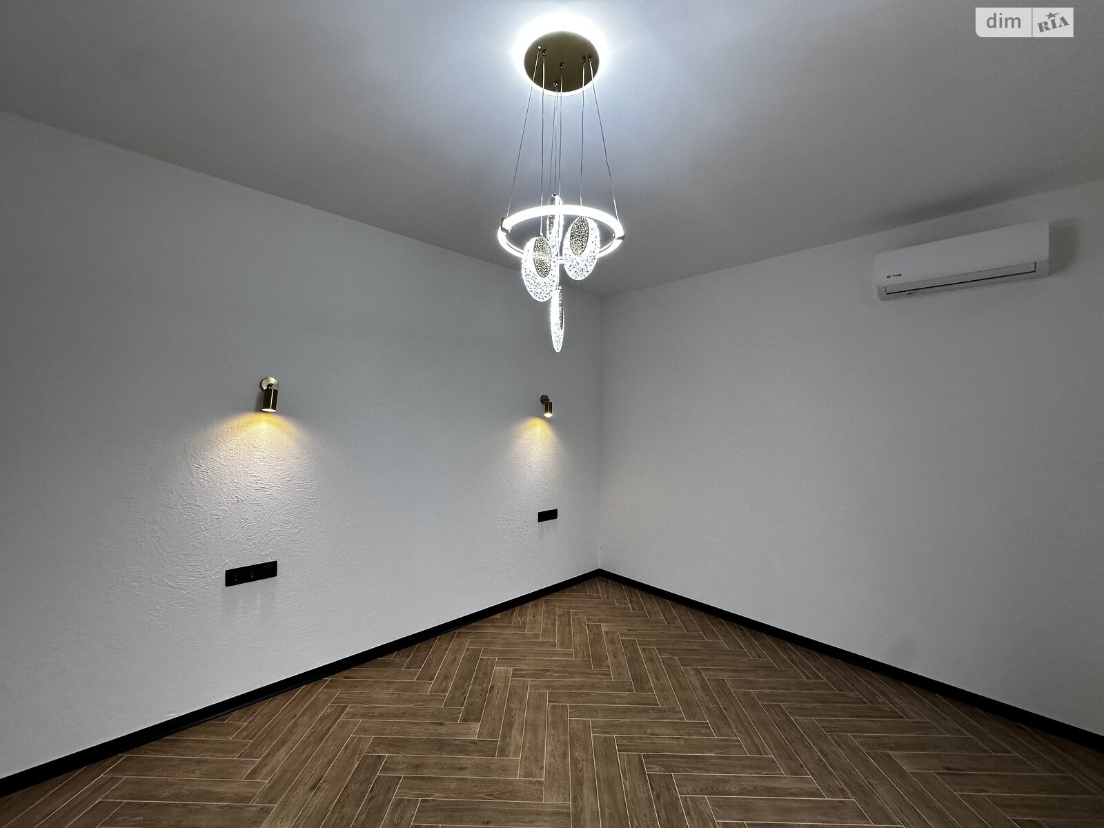 одноэтажный дом, 100 кв. м, пеноблок. Продажа в Ворзеле фото 1 одноэтажный дом, 100 кв. м, пеноблок. Продажа в Ворзеле фото 1