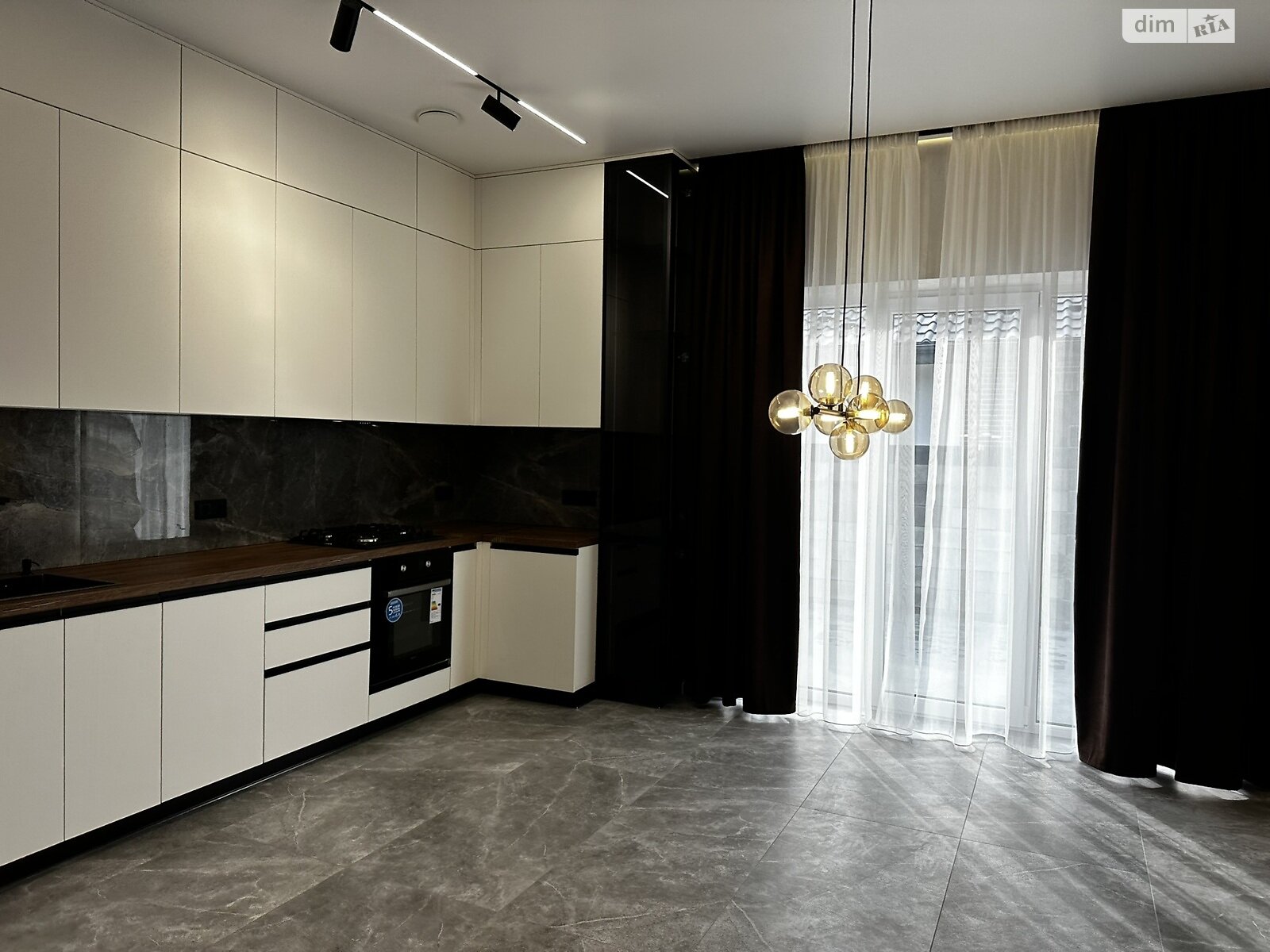 одноэтажный дом с ремонтом, 103 кв. м, кирпич. Продажа в Ворзеле фото 1