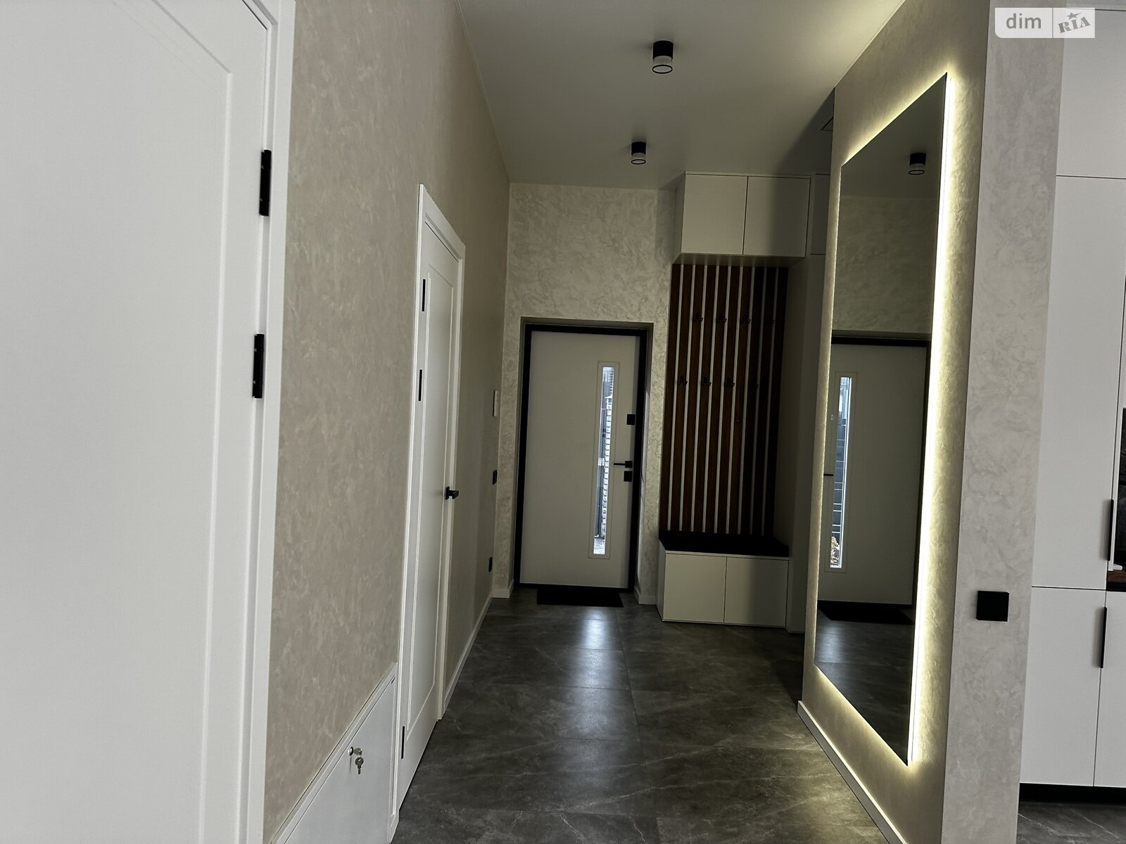 одноэтажный дом с ремонтом, 103 кв. м, кирпич. Продажа в Ворзеле фото 1