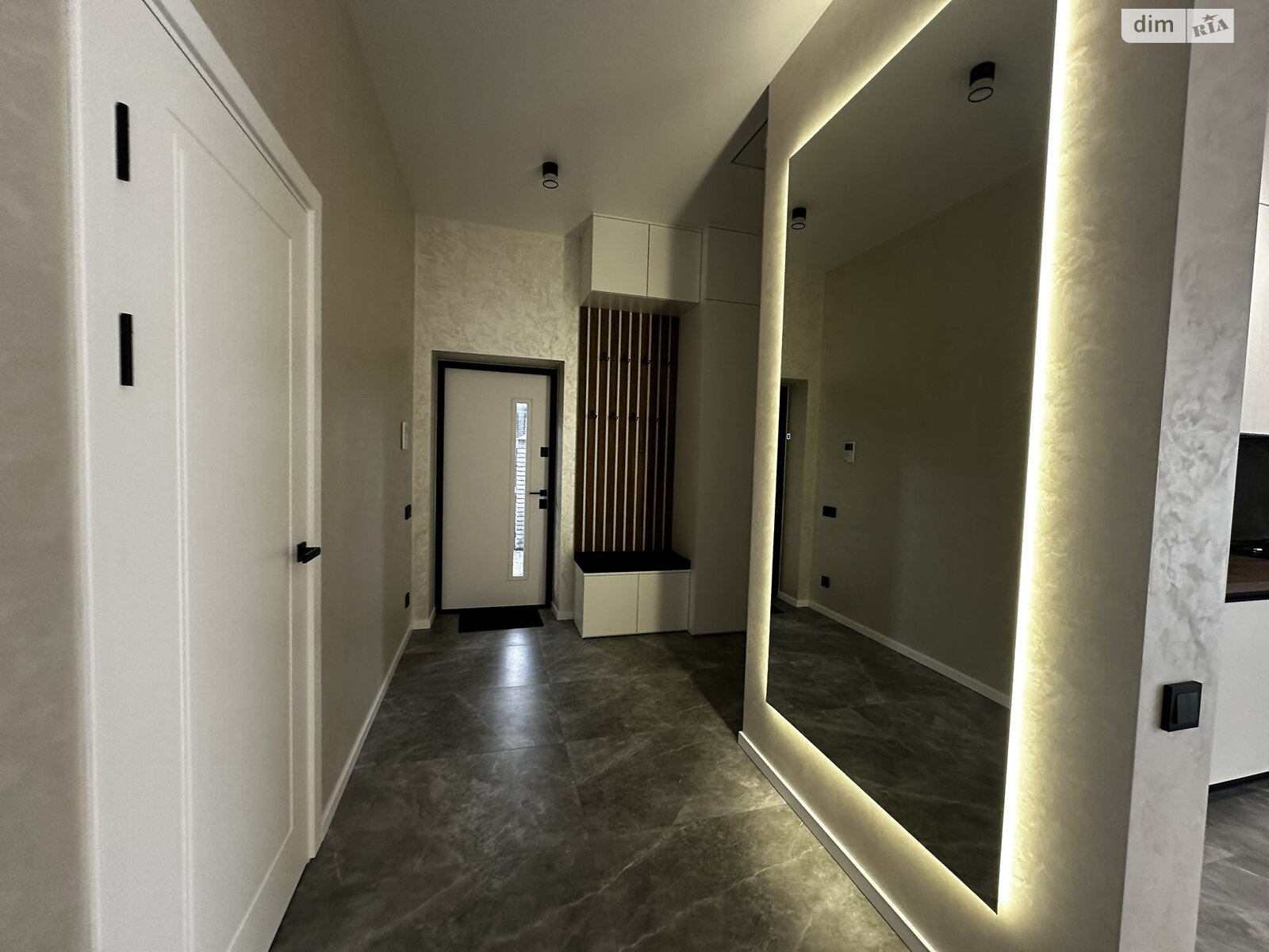 одноэтажный дом с ремонтом, 103 кв. м, кирпич. Продажа в Ворзеле фото 1