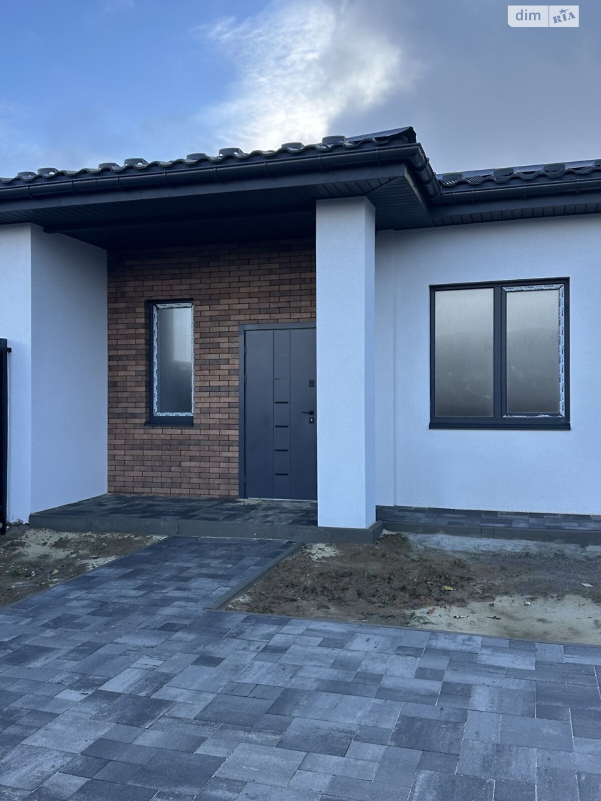 одноэтажный дом, 80 кв. м, кирпич. Продажа в Ворзеле фото 1 одноэтажный дом, 80 кв. м, кирпич. Продажа в Ворзеле фото 1