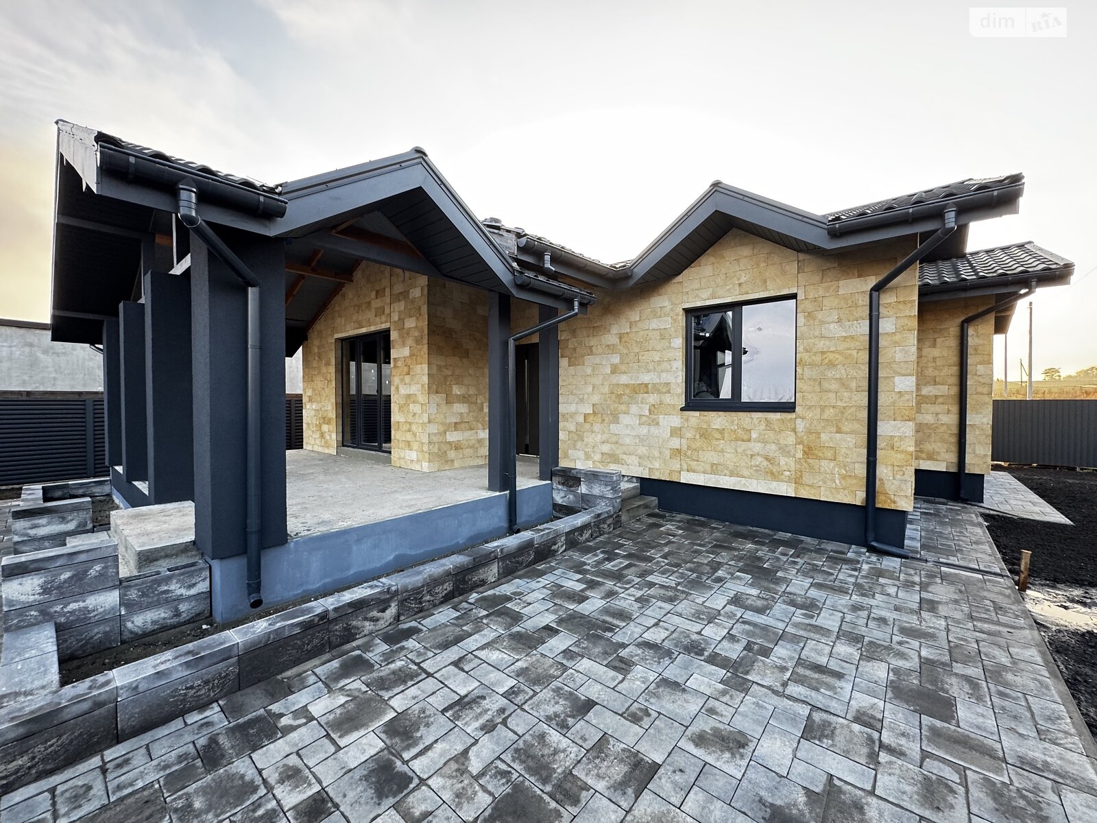 одноэтажный дом беседка, 80 кв. м, керамический блок. Продажа в Ворзеле фото 1