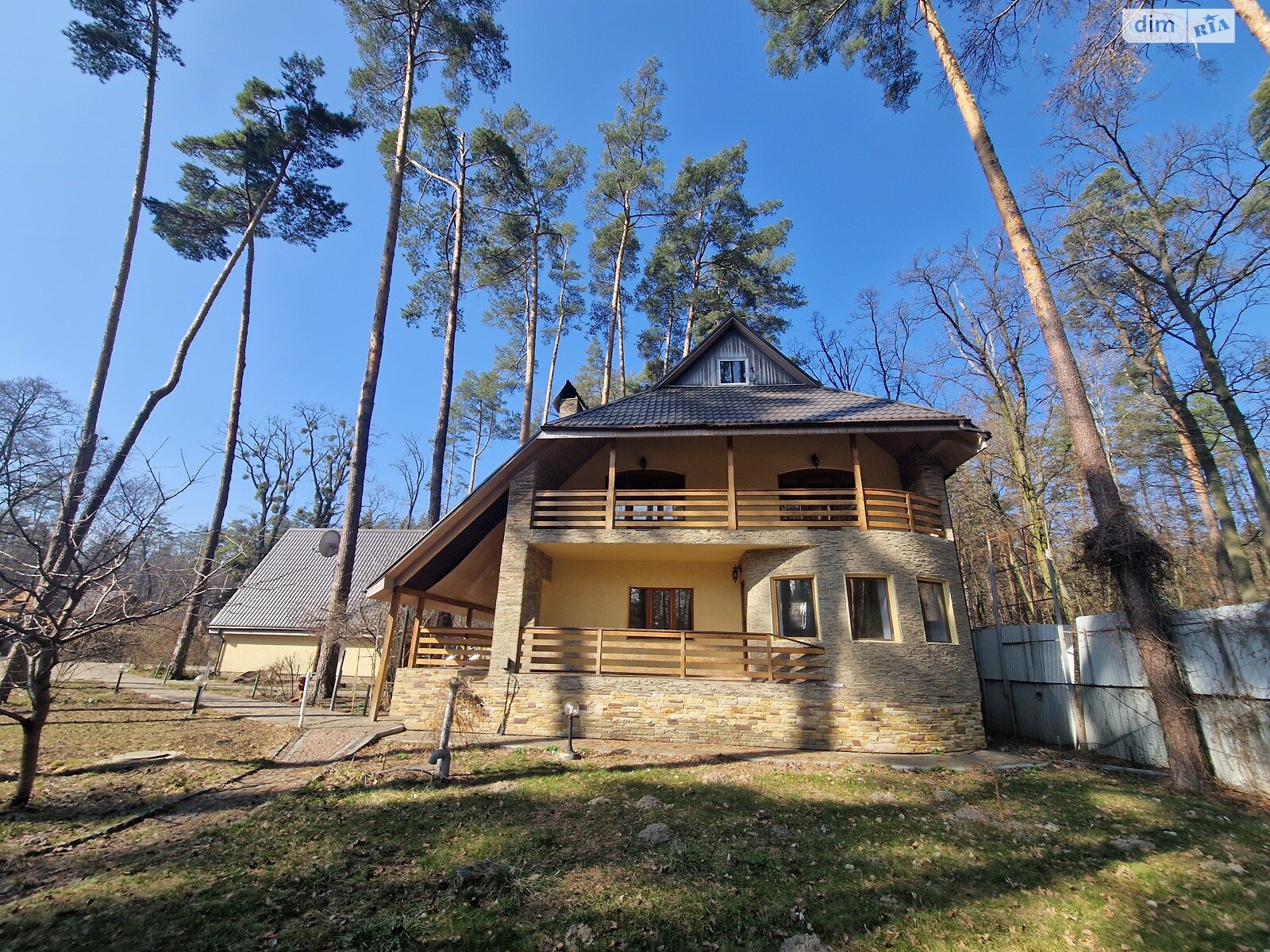 двоповерховий будинок з верандою, 210 кв. м, кирпич. Продаж у Ворзелі фото 1 двоповерховий будинок з верандою, 210 кв. м, кирпич. Продаж у Ворзелі фото 1