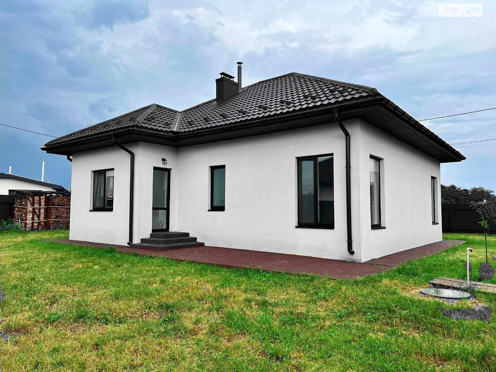 одноэтажный дом с ремонтом, 115.9 кв. м, газобетон. Продажа в Михайловке-Рубежовке фото 1