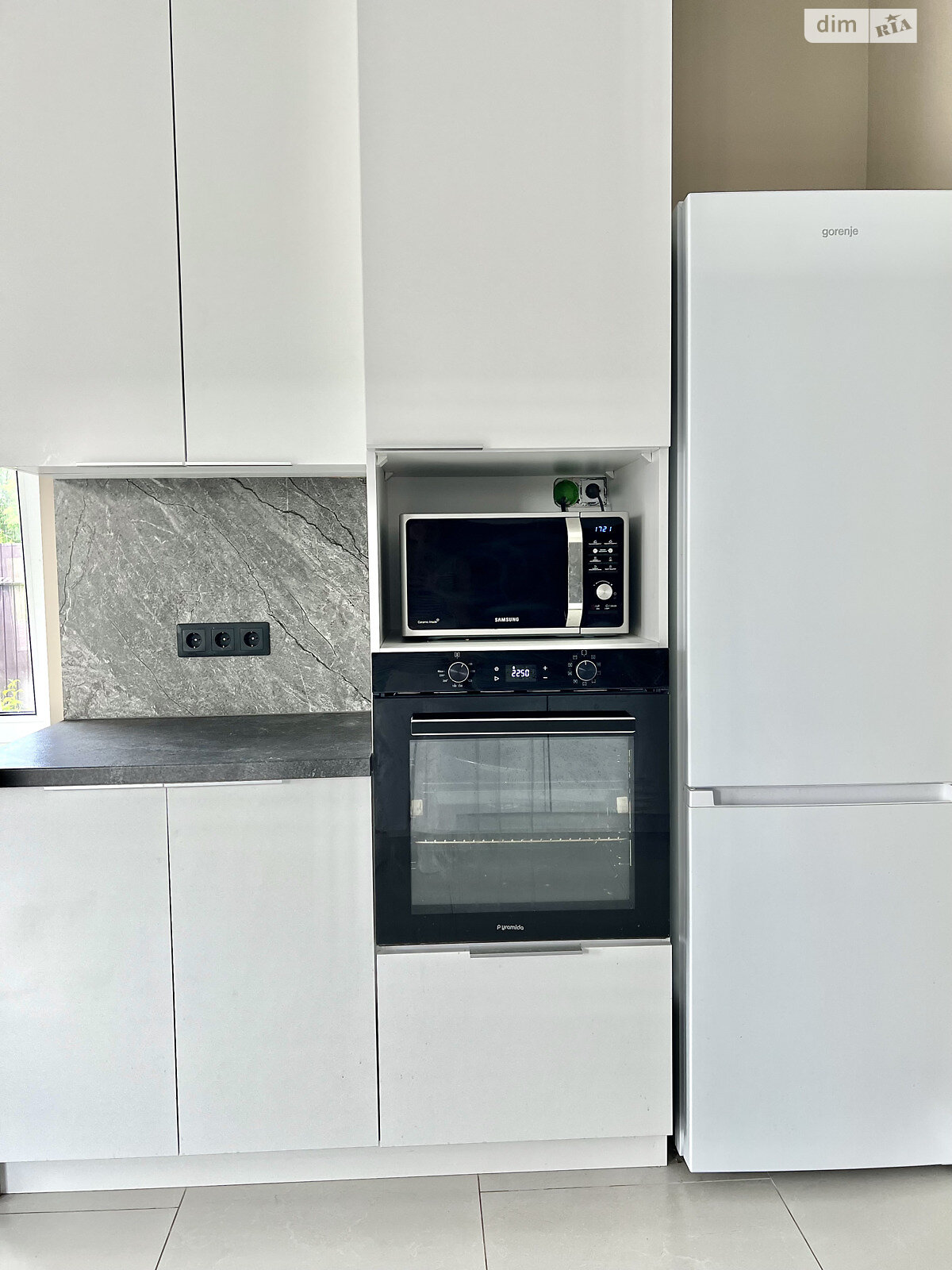 одноэтажный дом с ремонтом, 115.9 кв. м, газобетон. Продажа в Михайловке-Рубежовке фото 1