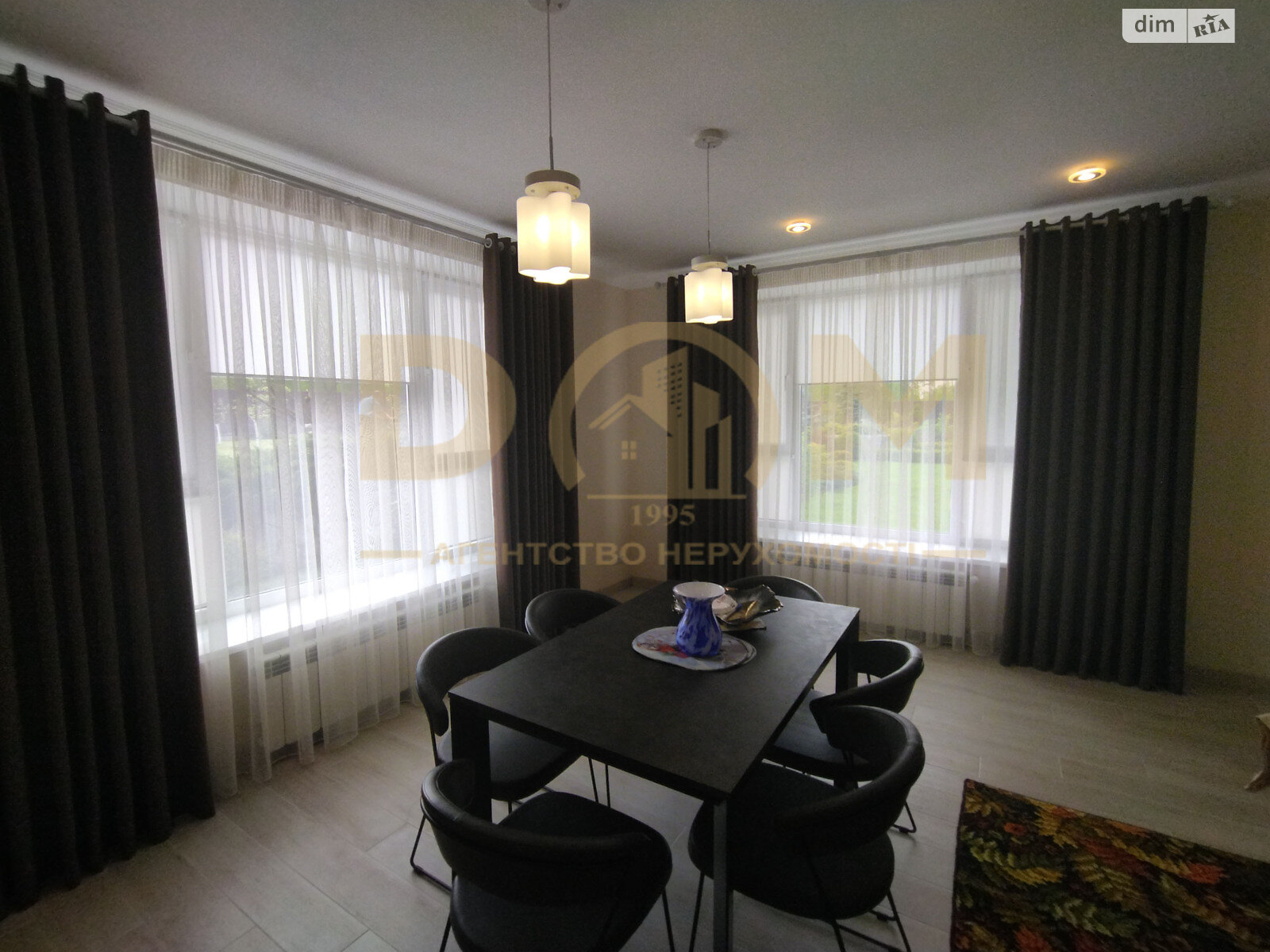 двухэтажный дом с балконом, 370.1 кв. м, керамический кирпич. Продажа в Михайловке-Рубежовке фото 1