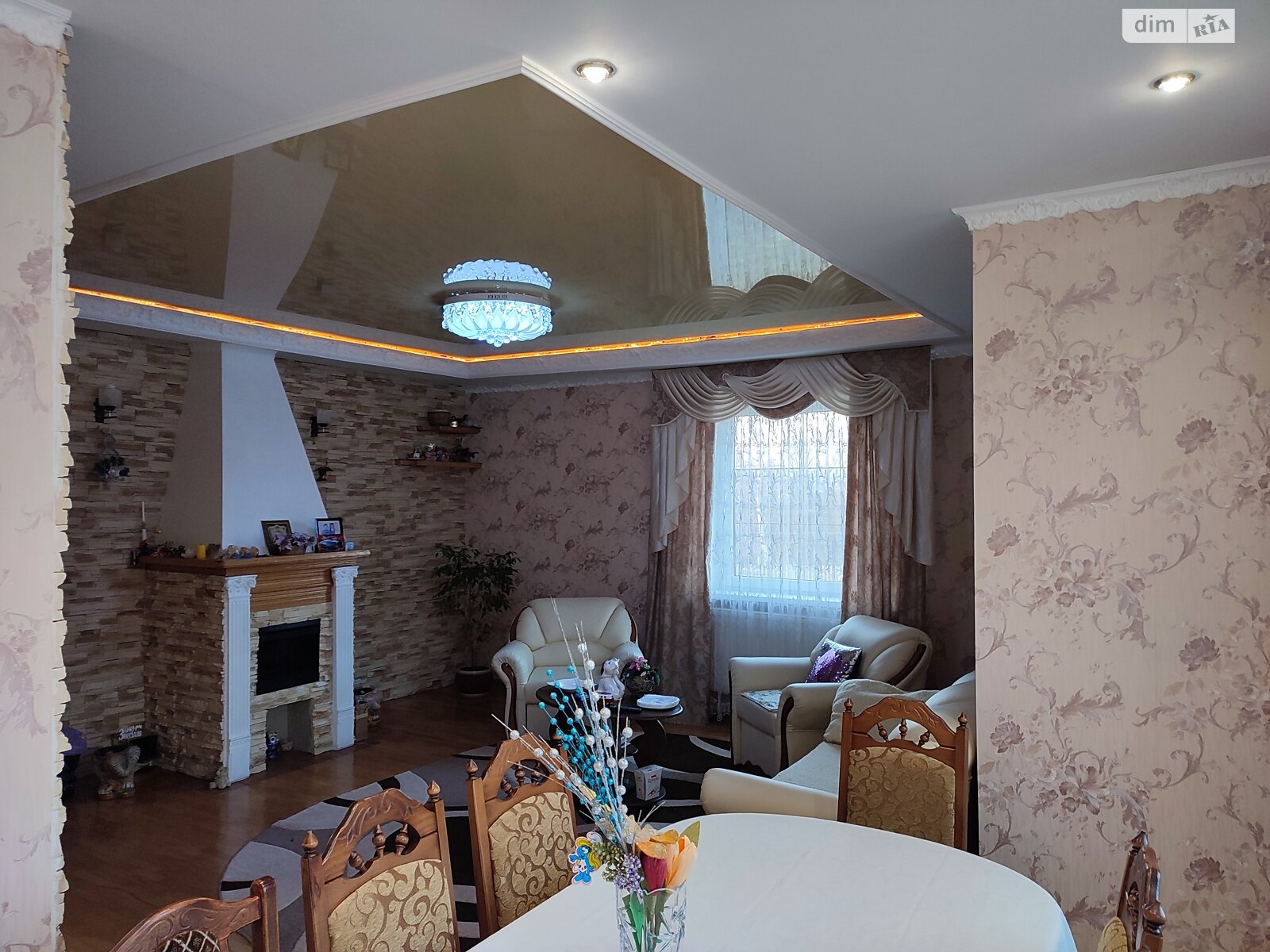 двоповерховий будинок з балконом, 164.9 кв. м, цегла. Продаж у Воютичі фото 1 двоповерховий будинок з балконом, 164.9 кв. м, цегла. Продаж у Воютичі фото 1