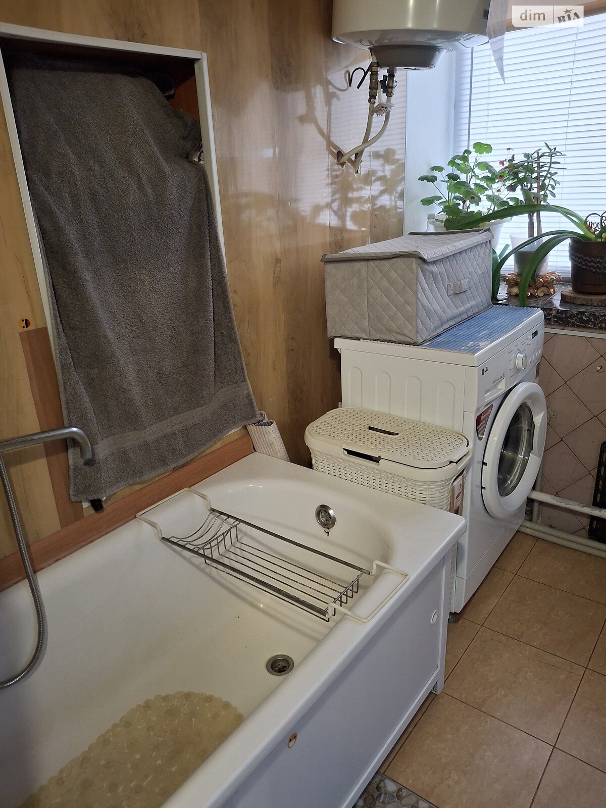 одноэтажный дом с ремонтом, 70 кв. м, кирпич. Продажа в Вознесенске район Вознесенск фото 1