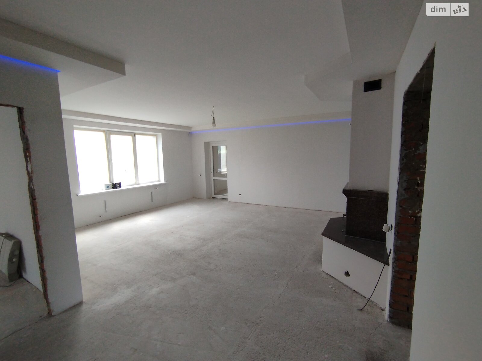двухэтажный дом с верандой, 220 кв. м, кирпич. Продажа в Всеволодовке фото 1 двухэтажный дом с верандой, 220 кв. м, кирпич. Продажа в Всеволодовке фото 1