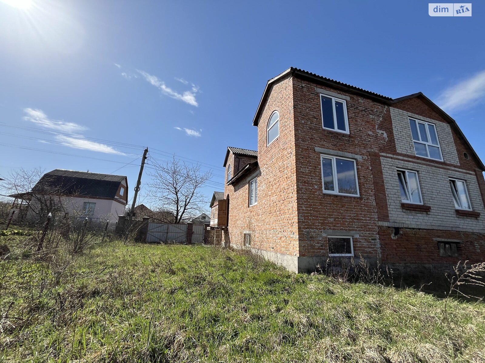 двухэтажный дом, 206 кв. м, кирпич. Продажа в Выдровые Долы фото 1 двухэтажный дом, 206 кв. м, кирпич. Продажа в Выдровые Долы фото 1