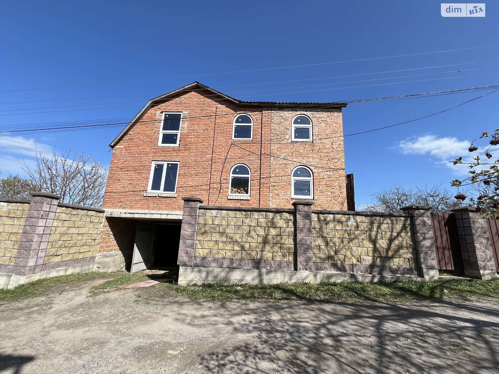 двухэтажный дом с верандой, 206 кв. м, кирпич. Продажа в Выдровые Долы фото 1 двухэтажный дом с верандой, 206 кв. м, кирпич. Продажа в Выдровые Долы фото 1