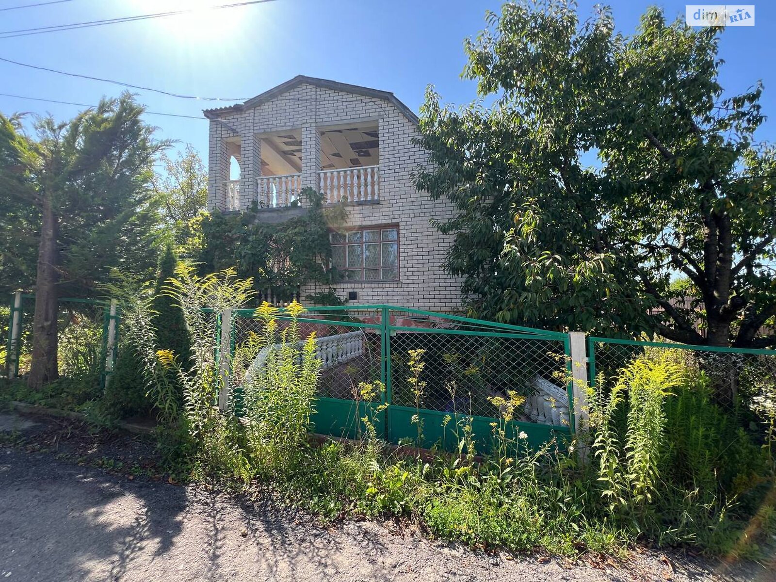 двухэтажный дом с гаражом, 109 кв. м, кирпич. Продажа в Выдровые Долы фото 1