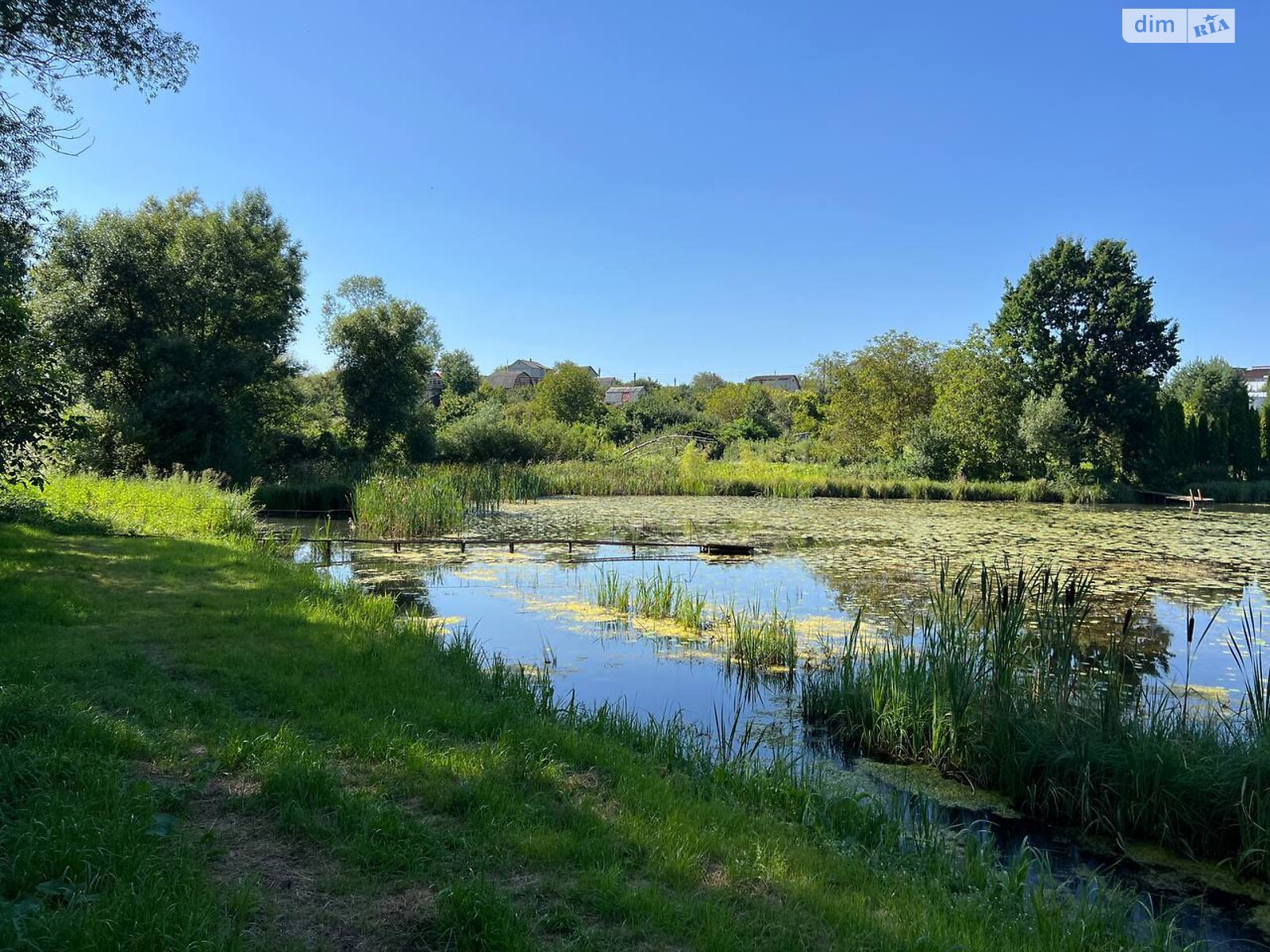 двухэтажный дом с гаражом, 109 кв. м, кирпич. Продажа в Выдровые Долы фото 1