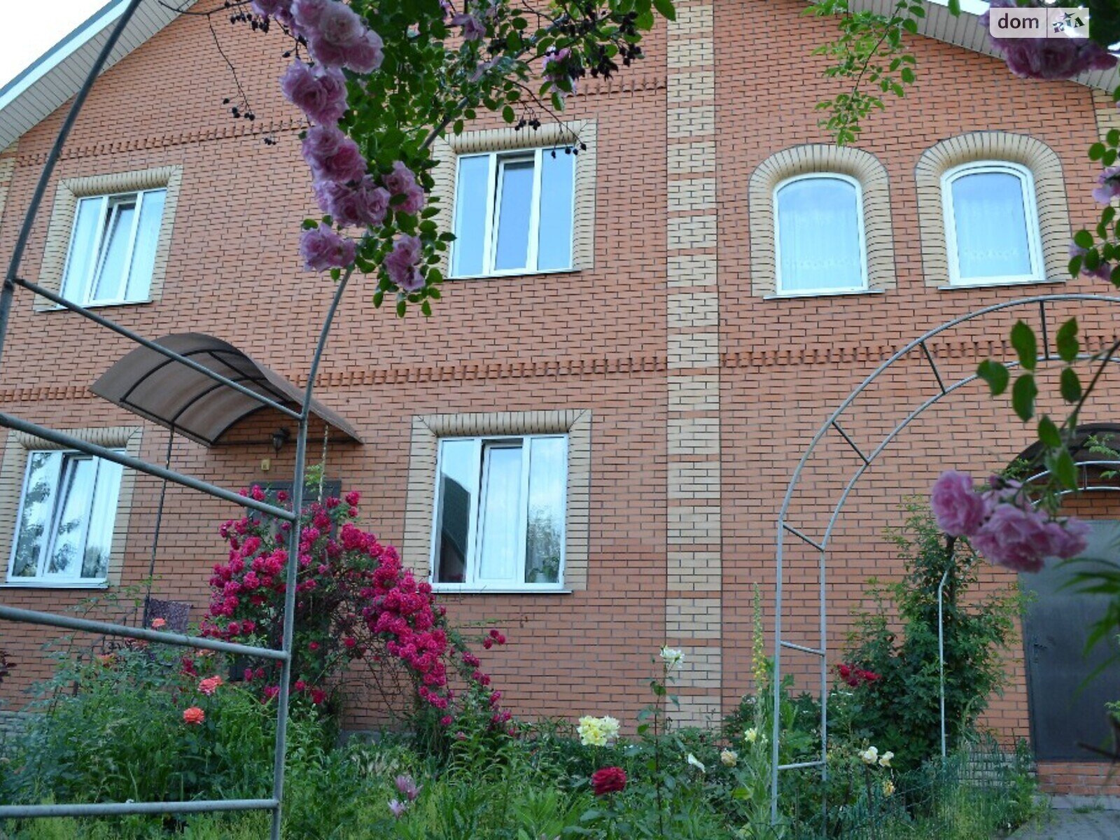 двухэтажный дом с балконом, 325 кв. м, кирпич. Продажа в Вышгороде район Вышгород фото 1