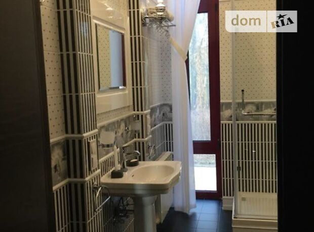 двухэтажный дом, 850 кв. м, кирпич. Продажа в Хотяновке (Киевская обл.) фото 1 двухэтажный дом, 850 кв. м, кирпич. Продажа в Хотяновке (Киевская обл.) фото 1