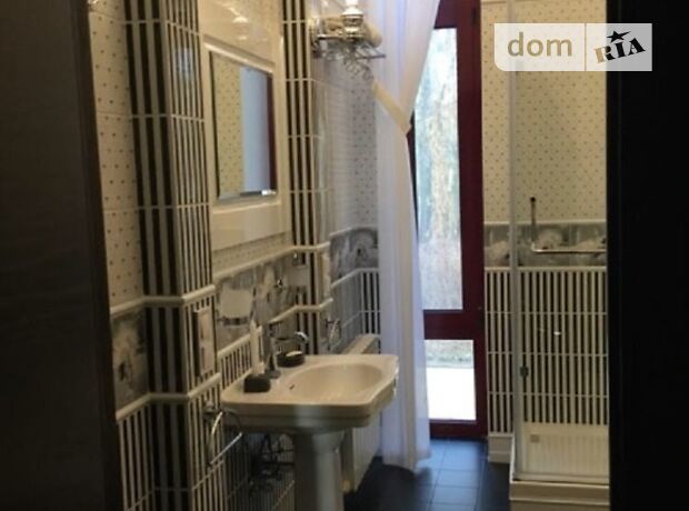 двухэтажный дом, 850 кв. м, кирпич. Продажа в Хотяновке (Киевская обл.) фото 1 двухэтажный дом, 850 кв. м, кирпич. Продажа в Хотяновке (Киевская обл.) фото 1