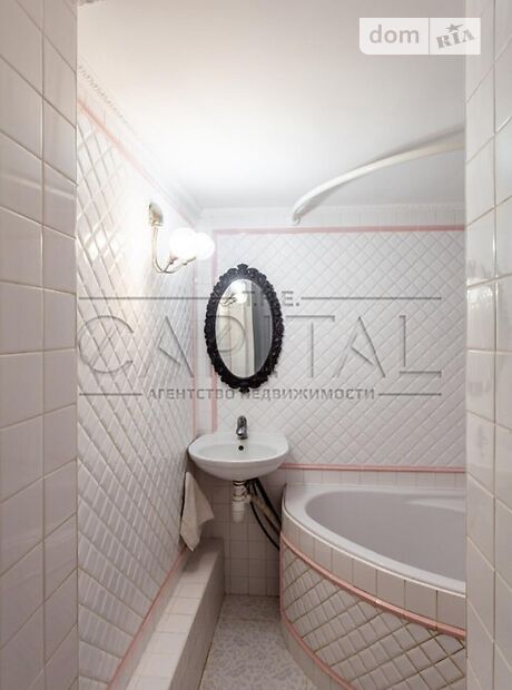 трехэтажный дом, 210 кв. м, кирпич. Продажа в Хотяновке (Киевская обл.) фото 1 трехэтажный дом, 210 кв. м, кирпич. Продажа в Хотяновке (Киевская обл.) фото 1