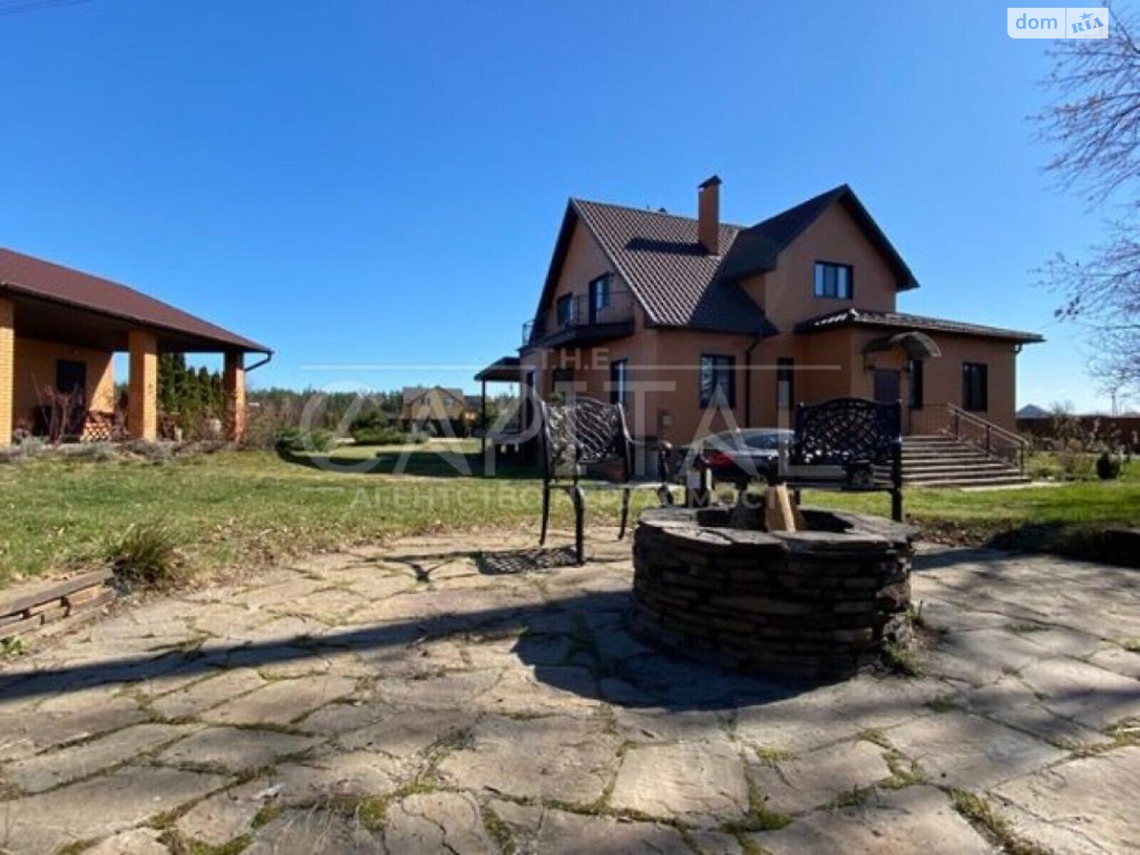 триповерховий будинок, 420 кв. м, цегла. Продаж у Лебедівці фото 1 триповерховий будинок, 420 кв. м, цегла. Продаж у Лебедівці фото 1