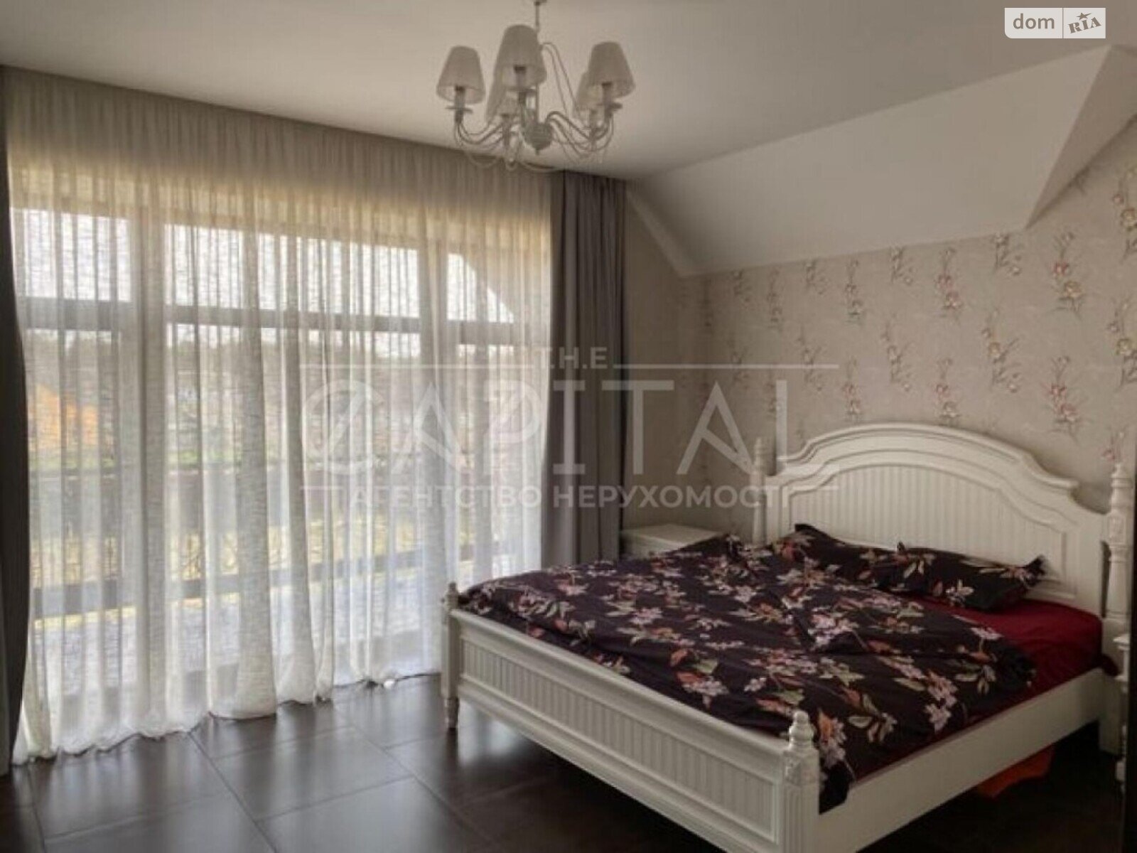 триповерховий будинок, 420 кв. м, цегла. Продаж у Лебедівці фото 1 триповерховий будинок, 420 кв. м, цегла. Продаж у Лебедівці фото 1