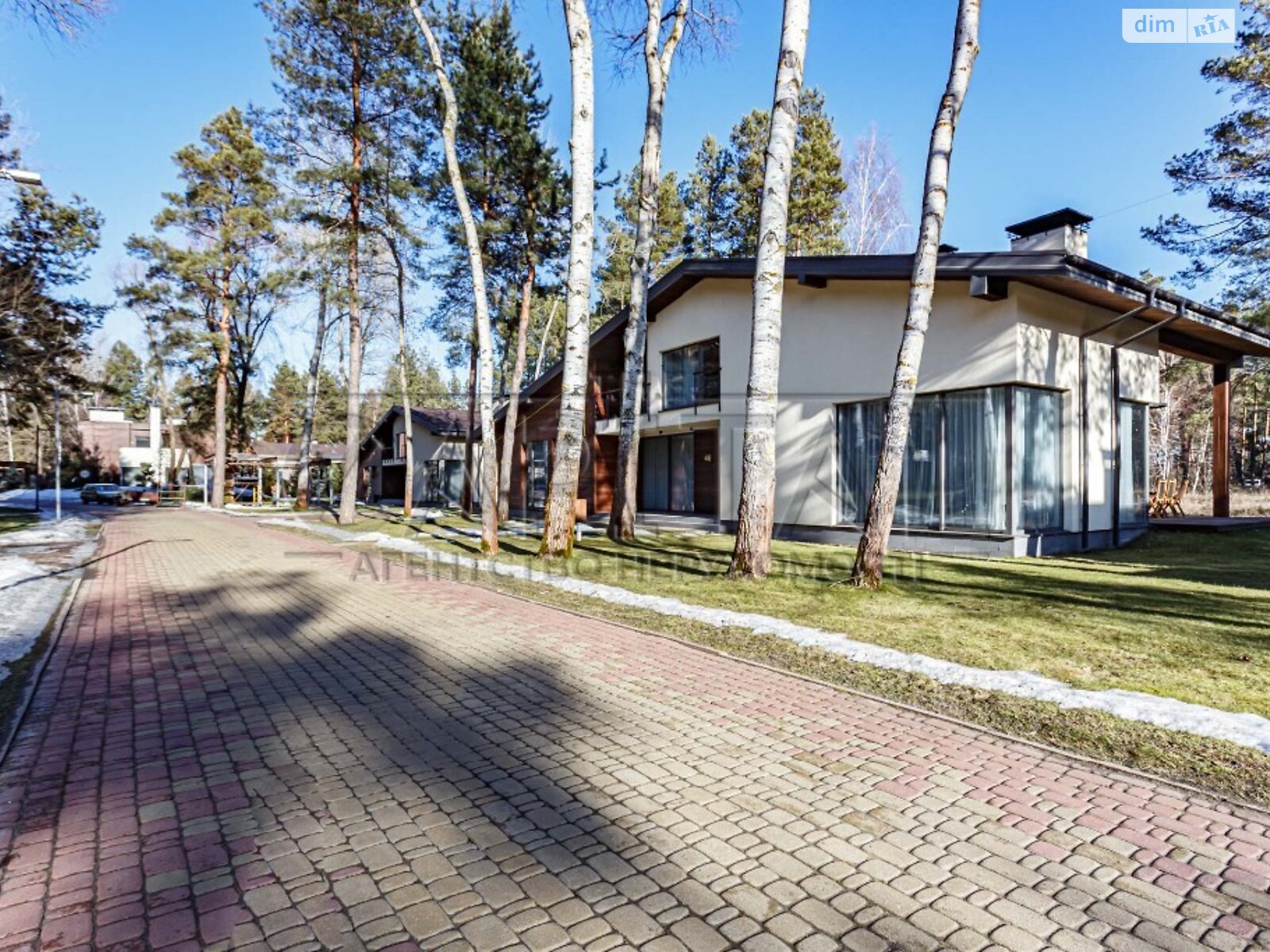 двоповерховий будинок веранда, 334 кв. м, цегла. Продаж у Лебедівці фото 1