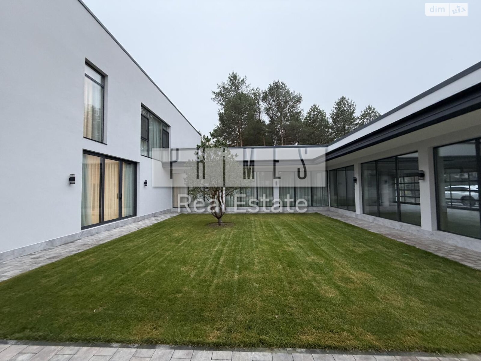 двухэтажный дом с гаражом, 1200 кв. м, кирпич. Продажа в Вышгороде район Межигорья фото 1 двухэтажный дом с гаражом, 1200 кв. м, кирпич. Продажа в Вышгороде район Межигорья фото 1