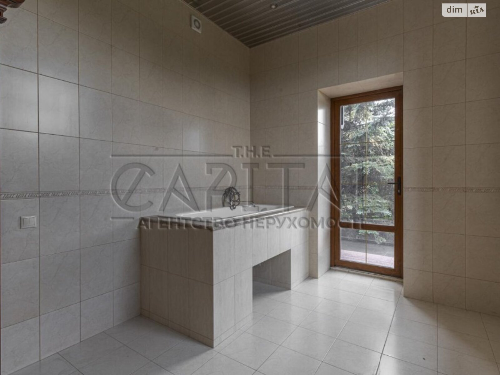 двоповерховий будинок бесідка, 503 кв. м, цегла. Продаж у Осещині фото 1 двоповерховий будинок бесідка, 503 кв. м, цегла. Продаж у Осещині фото 1