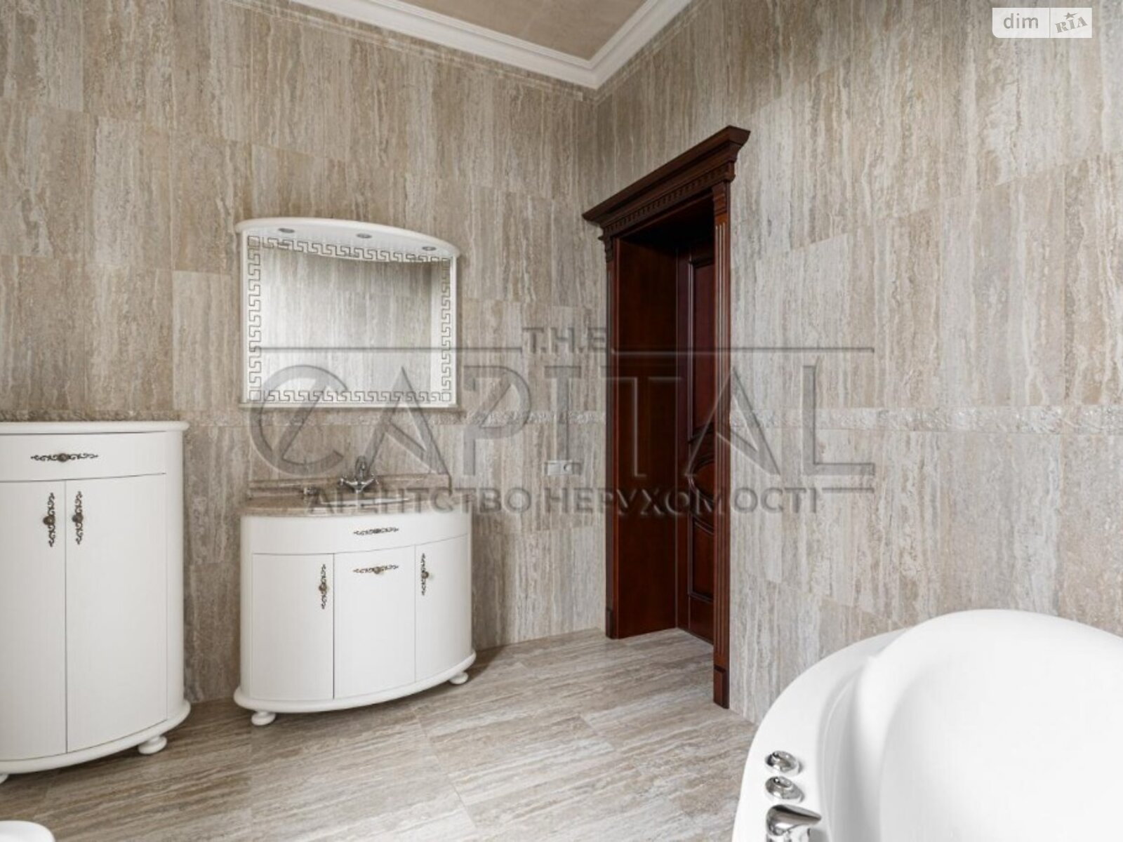 двоповерховий будинок бесідка, 503 кв. м, цегла. Продаж у Осещині фото 1 двоповерховий будинок бесідка, 503 кв. м, цегла. Продаж у Осещині фото 1
