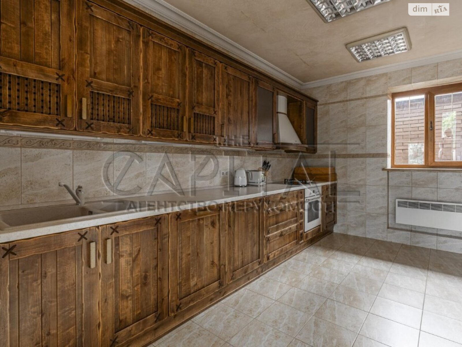 двоповерховий будинок бесідка, 503 кв. м, цегла. Продаж у Осещині фото 1 двоповерховий будинок бесідка, 503 кв. м, цегла. Продаж у Осещині фото 1