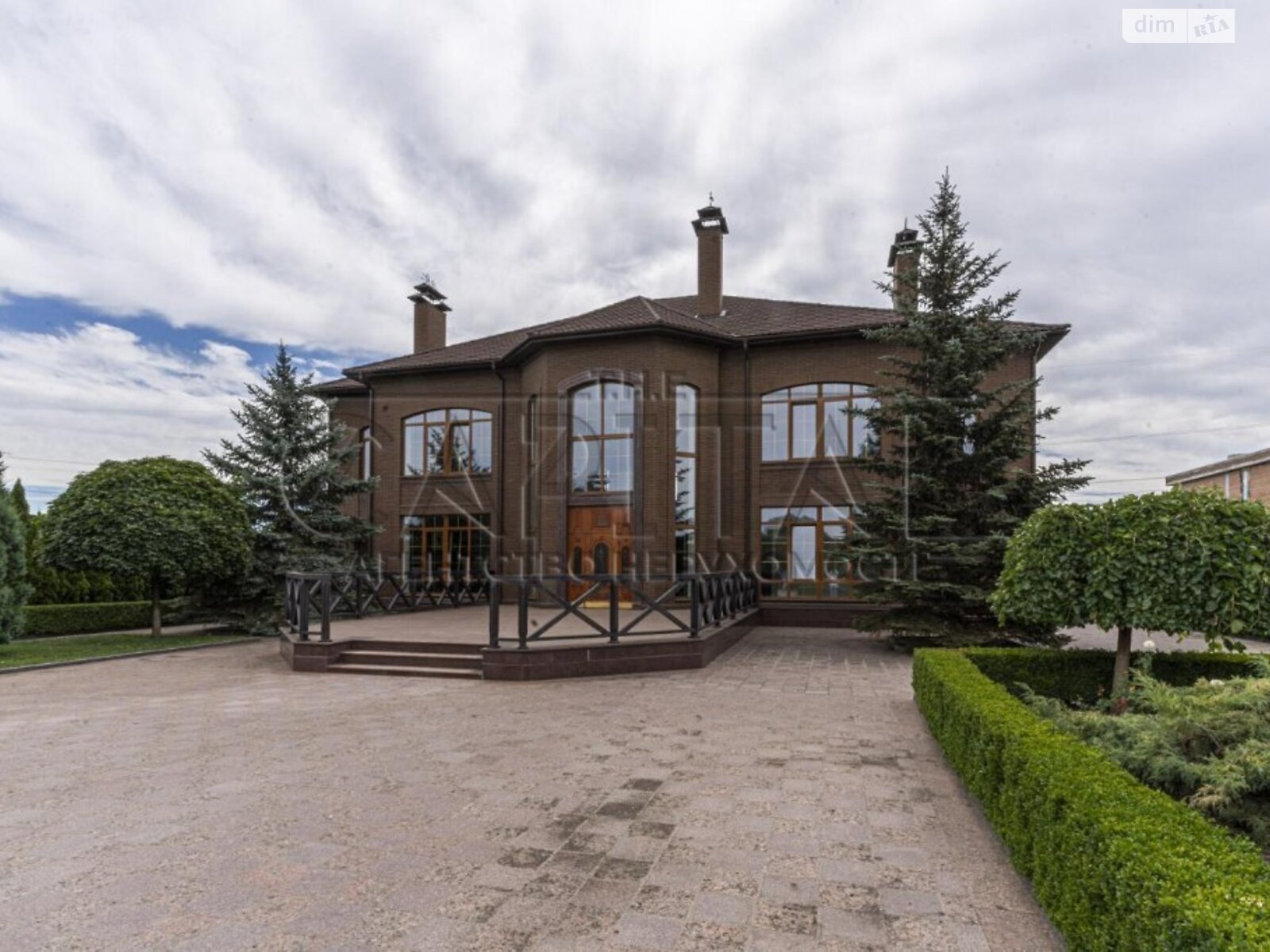 двоповерховий будинок бесідка, 503 кв. м, цегла. Продаж у Осещині фото 1 двоповерховий будинок бесідка, 503 кв. м, цегла. Продаж у Осещині фото 1