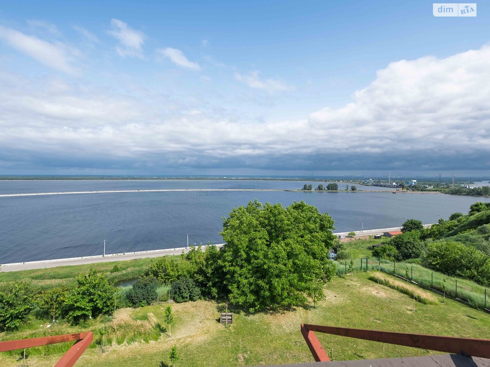 двоповерховий будинок з опаленням, 1035 кв. м, цегла. Продаж в Вишгороді, район Вишгород фото 1 двоповерховий будинок з опаленням, 1035 кв. м, цегла. Продаж в Вишгороді, район Вишгород фото 1