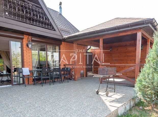 трехэтажный дом, 450 кв. м, кирпич. Продажа в Вышгороде район Вышгород фото 1 трехэтажный дом, 450 кв. м, кирпич. Продажа в Вышгороде район Вышгород фото 1