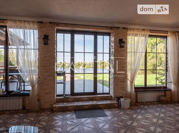 трехэтажный дом, 450 кв. м, кирпич. Продажа в Вышгороде район Вышгород фото 1 трехэтажный дом, 450 кв. м, кирпич. Продажа в Вышгороде район Вышгород фото 1