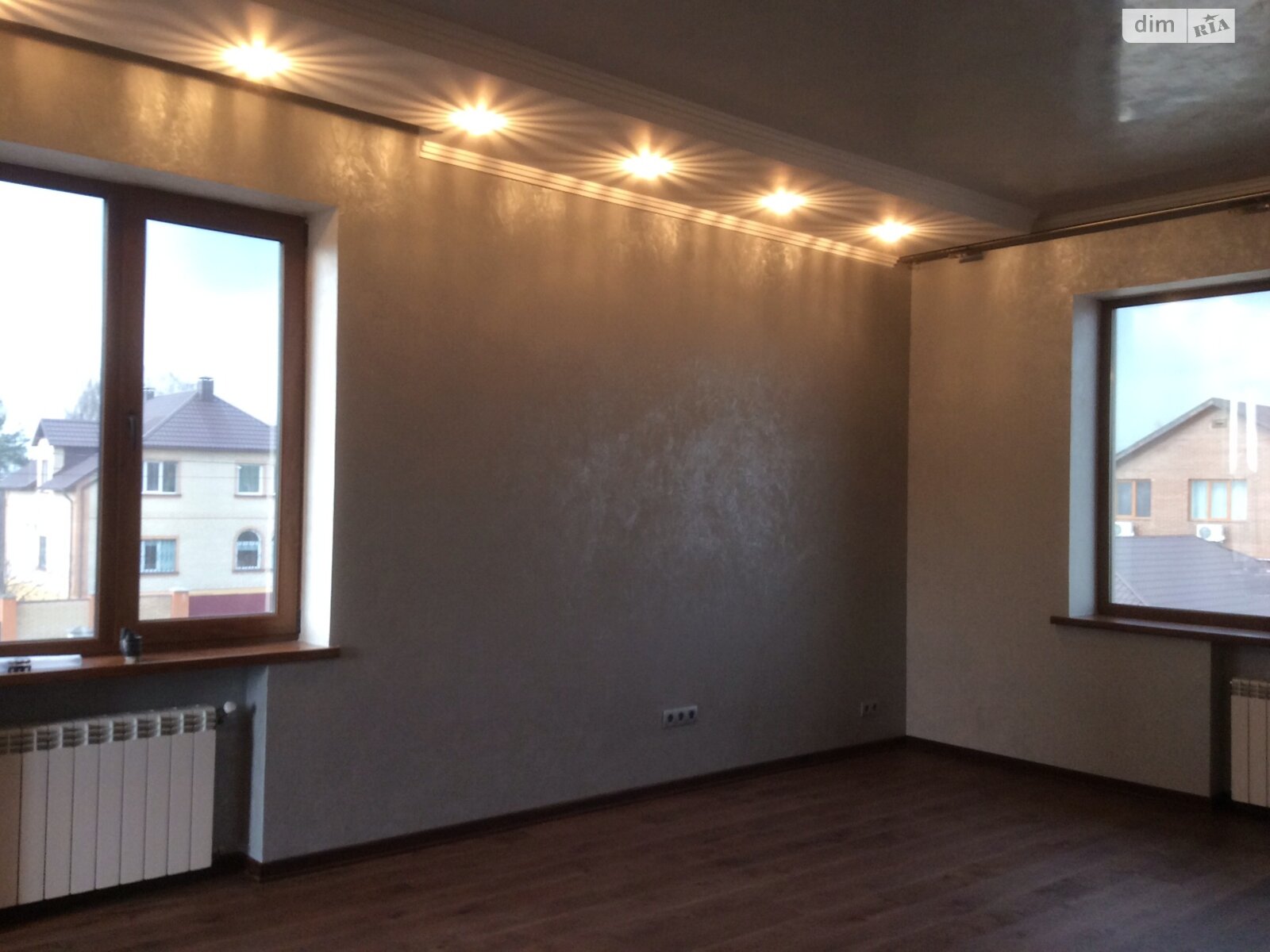 двухэтажный дом с верандой, 350 кв. м, пеноблок. Продажа в Вышгороде район Вышгород фото 1