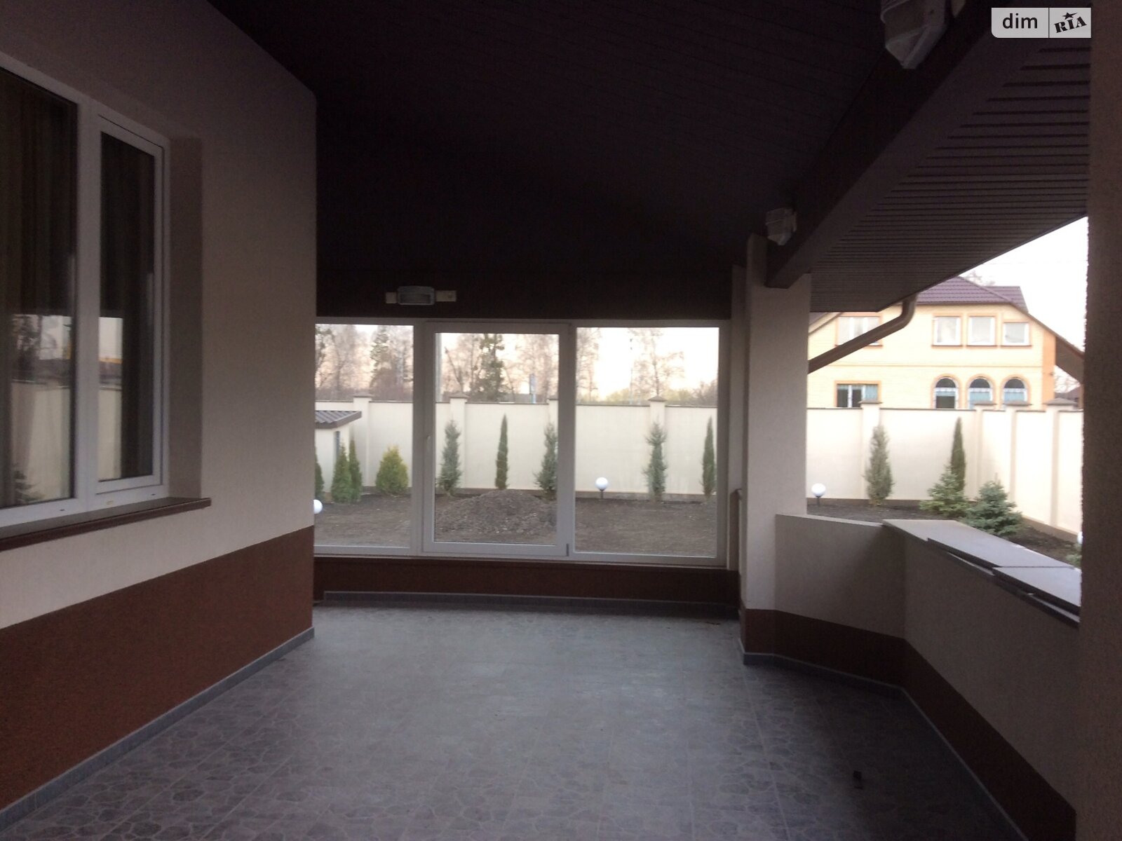 двухэтажный дом с верандой, 350 кв. м, пеноблок. Продажа в Вышгороде район Вышгород фото 1