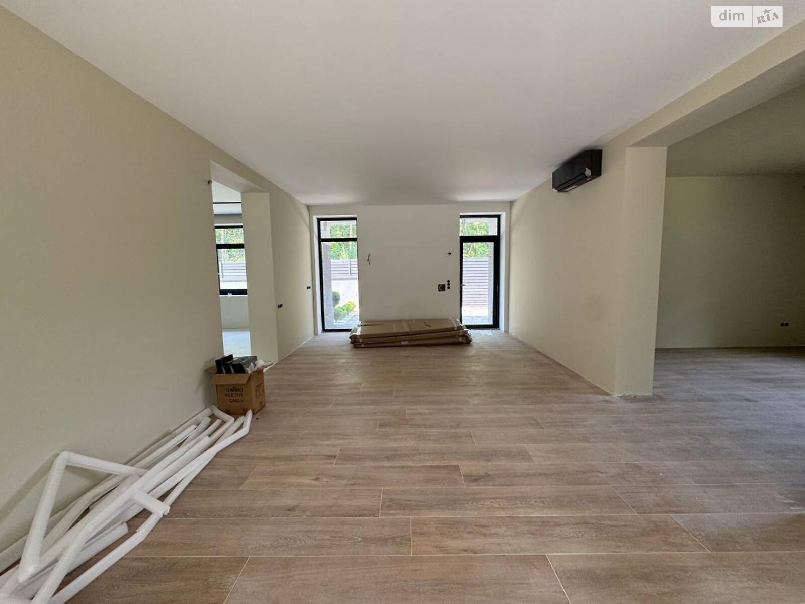 двухэтажный дом, 277 кв. м, кирпич. Продажа в Вышгороде район Вышгород фото 1 двухэтажный дом, 277 кв. м, кирпич. Продажа в Вышгороде район Вышгород фото 1