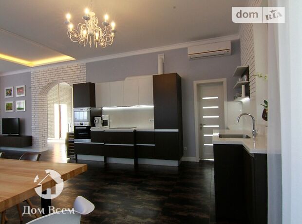 двухэтажный дом с камином, 263 кв. м, кирпич. Продажа в Высшей Дубечне фото 1 двухэтажный дом с камином, 263 кв. м, кирпич. Продажа в Высшей Дубечне фото 1