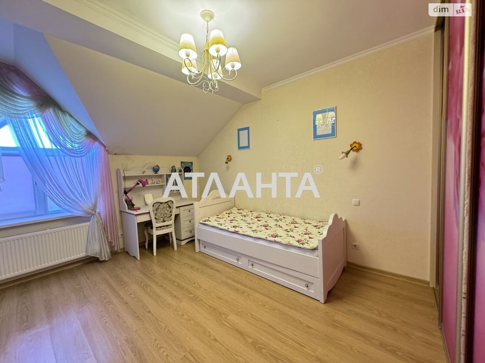 двоповерховий будинок бесідка, 145 кв. м, газобетон. Продаж у Вишгороді фото 1