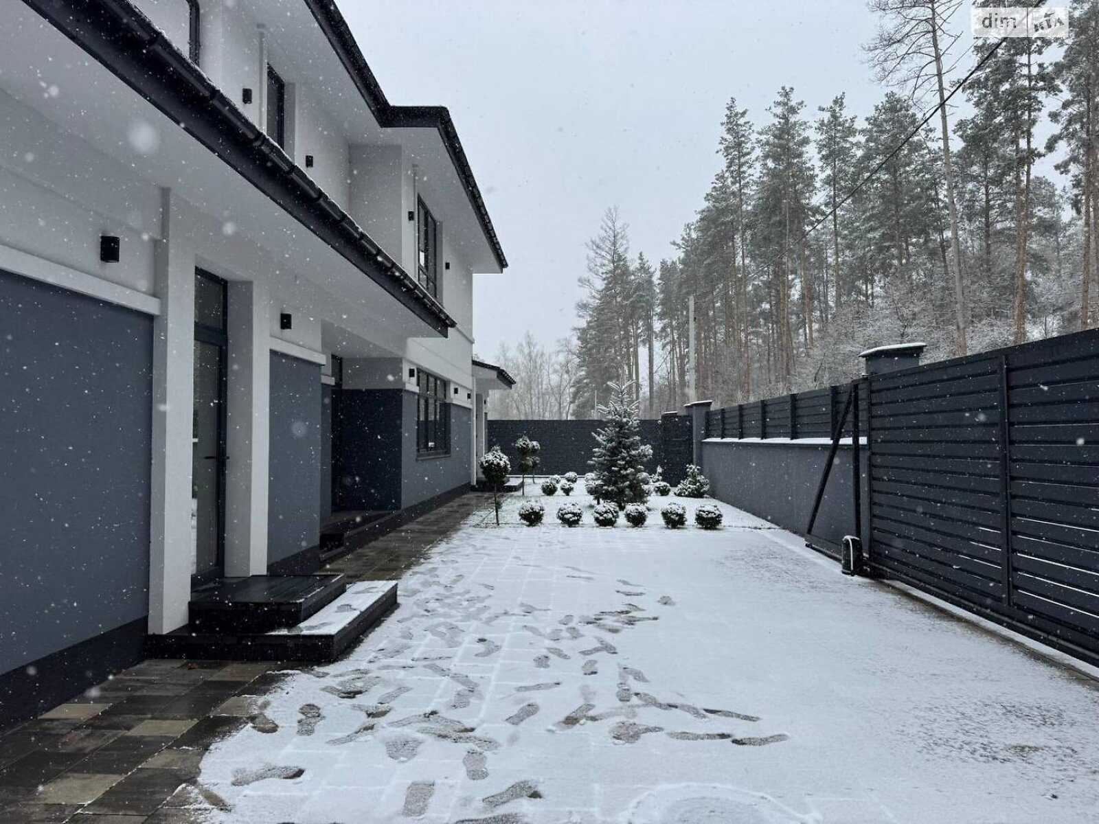 двоповерховий будинок з опаленням, 277 кв. м, цегла. Продаж в Вишгороді фото 1 двоповерховий будинок з опаленням, 277 кв. м, цегла. Продаж в Вишгороді фото 1