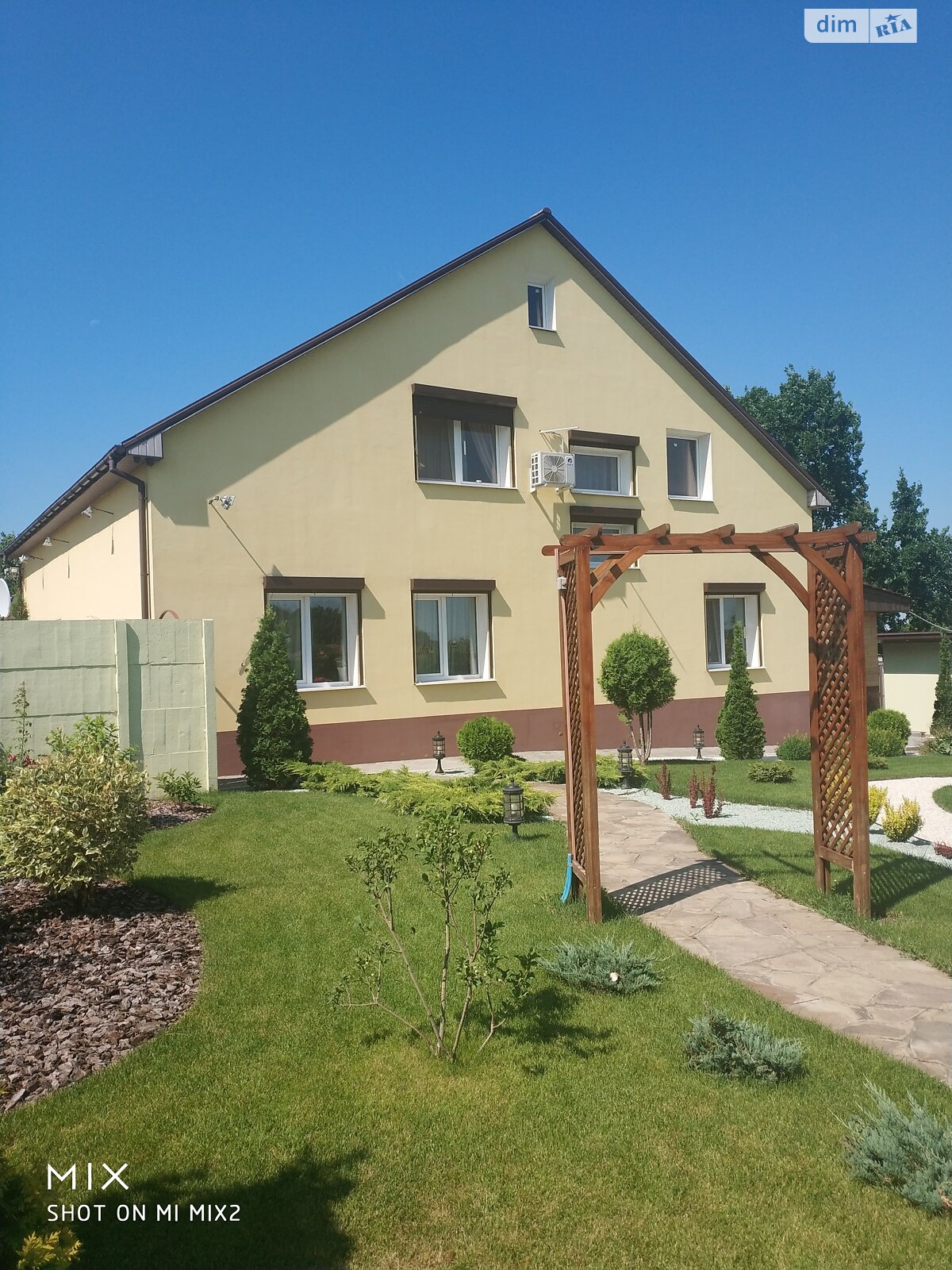 двоповерховий будинок з гаражем, 240 кв. м, цегла. Продаж у Високому фото 1 двоповерховий будинок з гаражем, 240 кв. м, цегла. Продаж у Високому фото 1