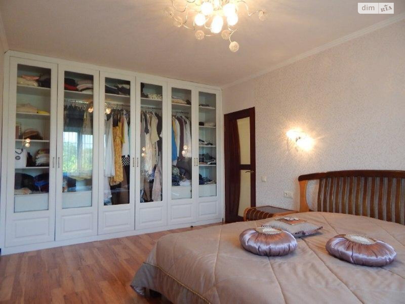 трехэтажный дом, 276 кв. м, пенобетон. Продажа в Высоком фото 1