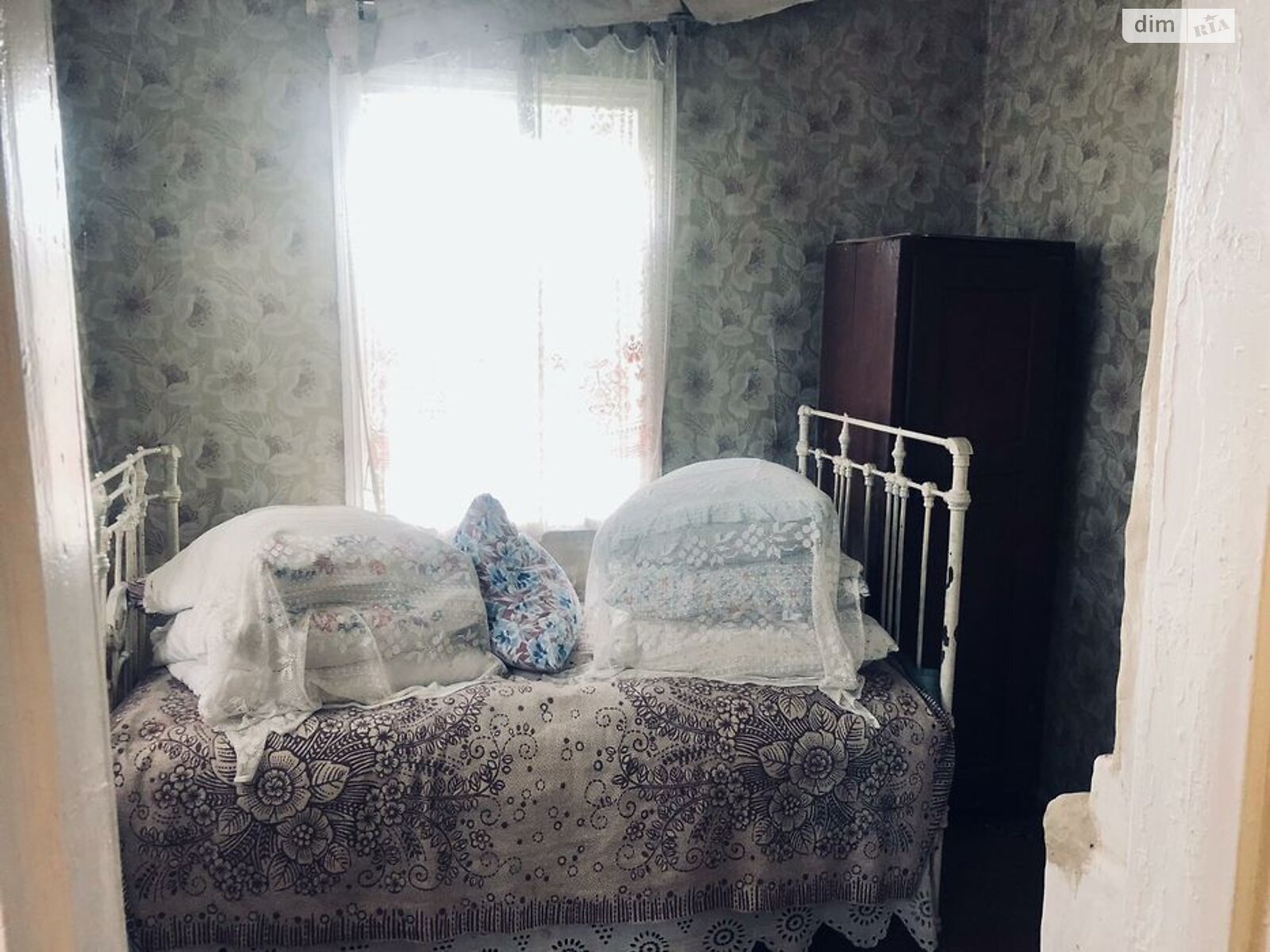 одноэтажный дом с отоплением, 100 кв. м, кирпич. Продажа в Яблуновкою фото 1 одноэтажный дом с отоплением, 100 кв. м, кирпич. Продажа в Яблуновкою фото 1