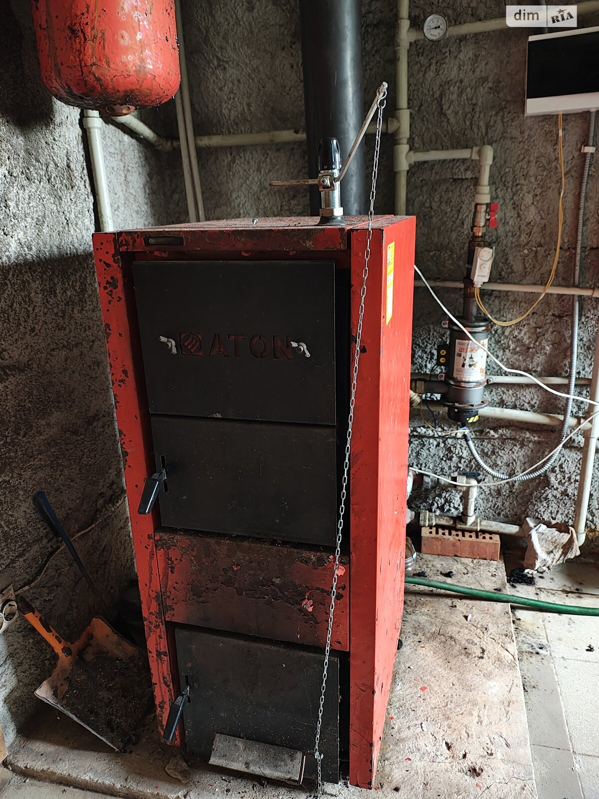 триповерховий будинок з опаленням, 190 кв. м, газобетон. Продаж у Яблуниці фото 1 триповерховий будинок з опаленням, 190 кв. м, газобетон. Продаж у Яблуниці фото 1