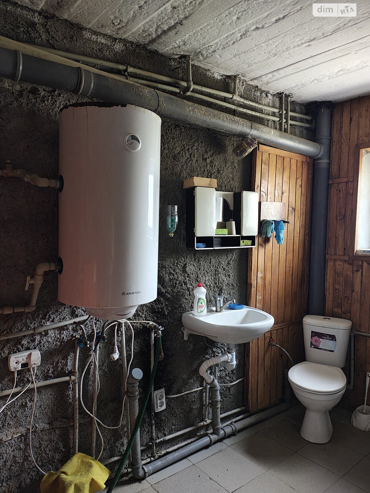 триповерховий будинок з опаленням, 190 кв. м, газобетон. Продаж у Яблуниці фото 1 триповерховий будинок з опаленням, 190 кв. м, газобетон. Продаж у Яблуниці фото 1